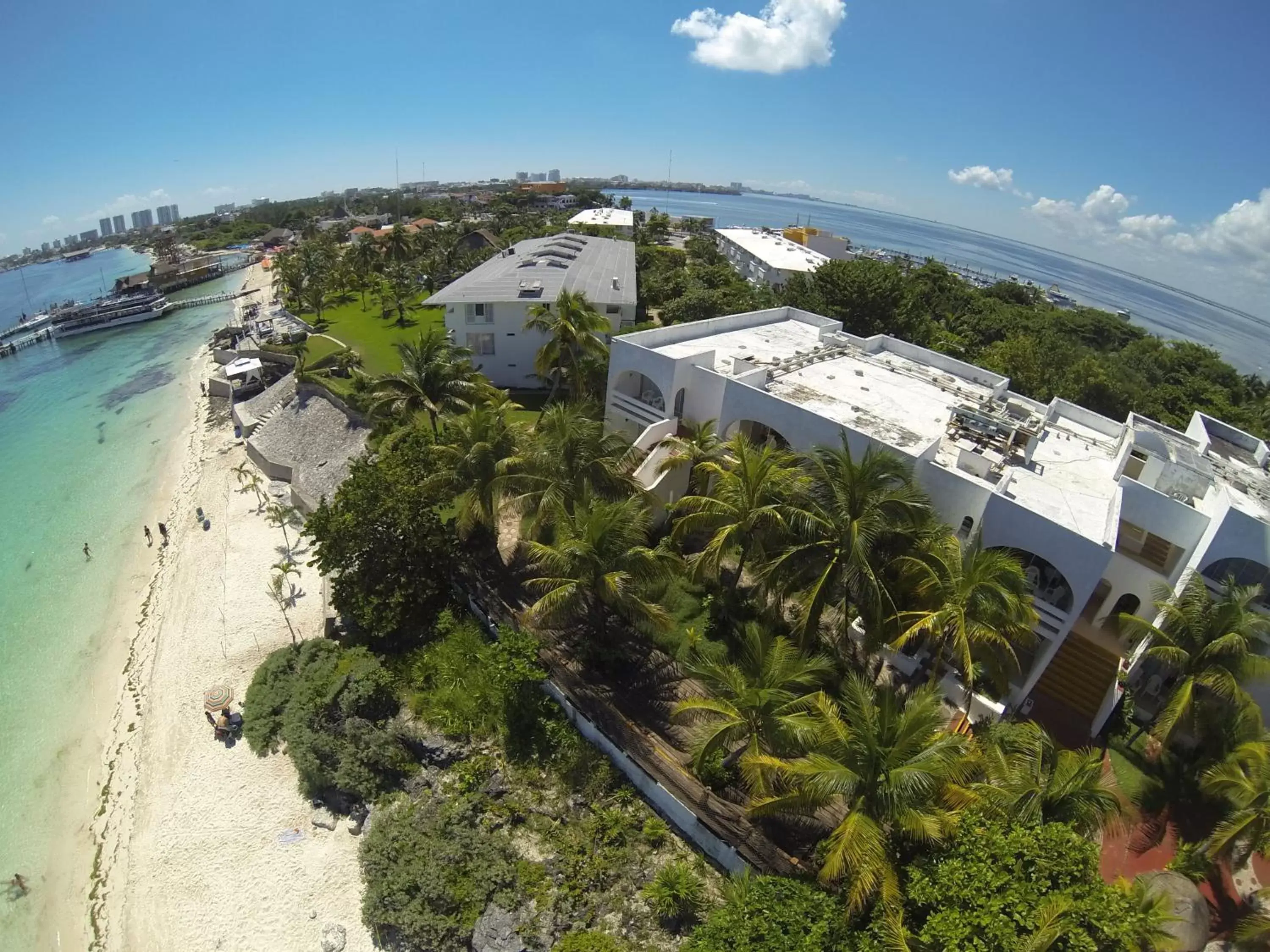 Bird's eye view, Bird's-eye View in Hotel Maya Caribe Faranda Cancún