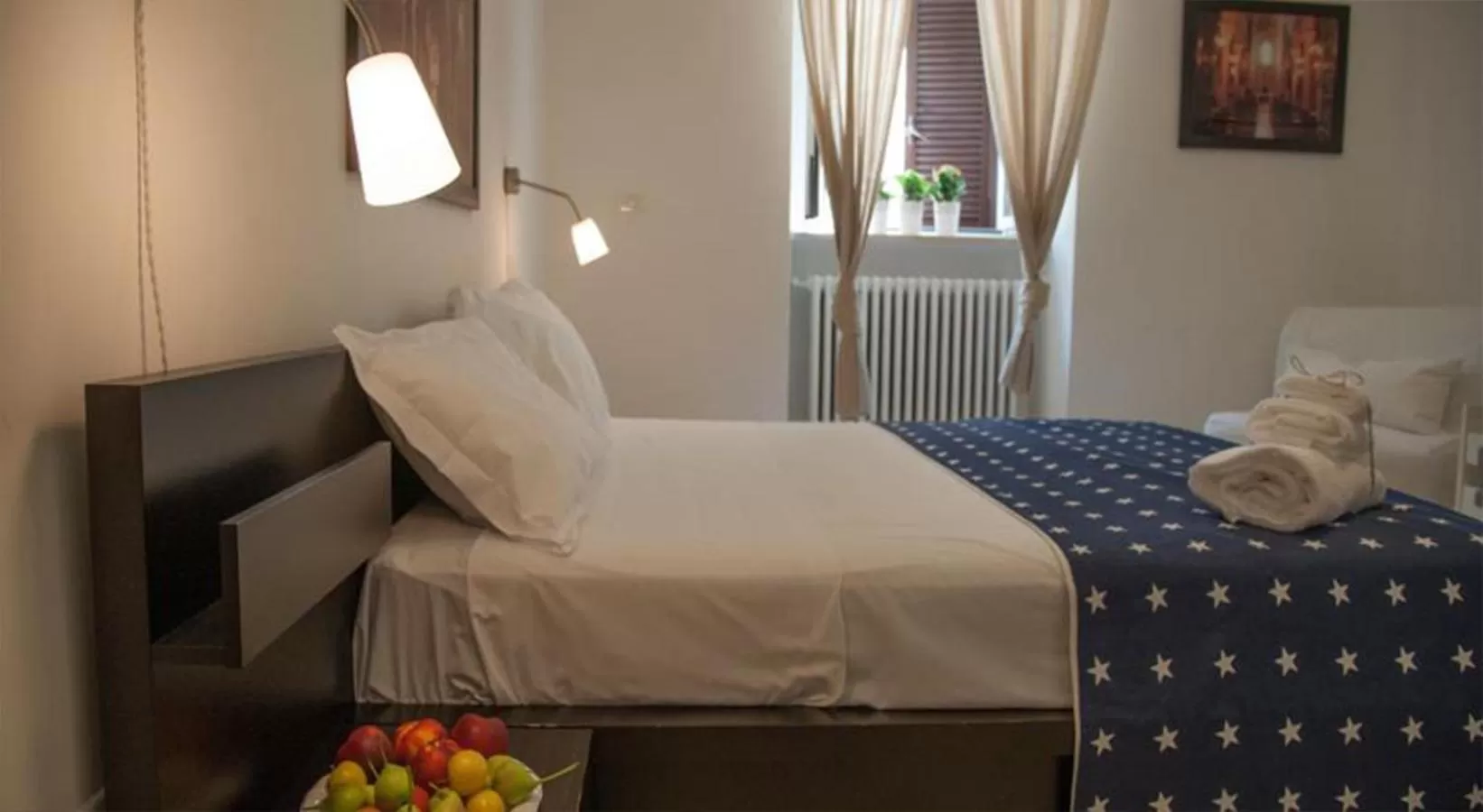 Photo of the whole room, Bed in B&B Longobardi