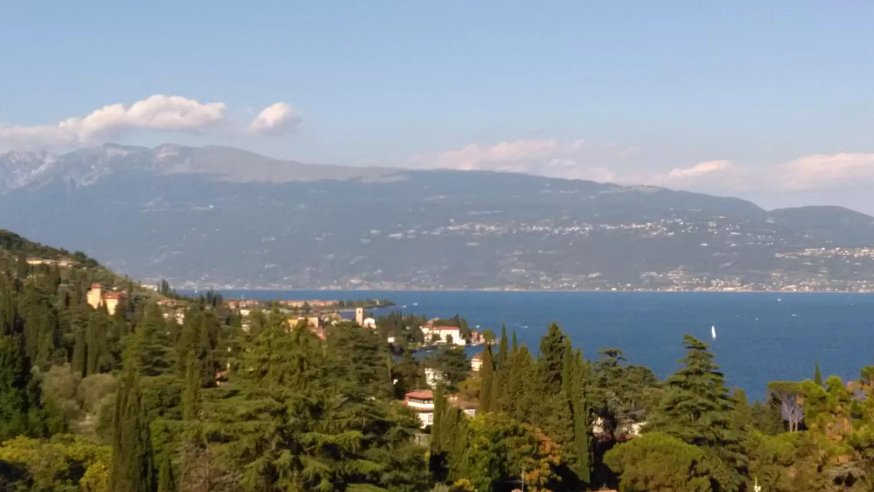 Natural landscape, Bird's-eye View in B&B GARDA IN