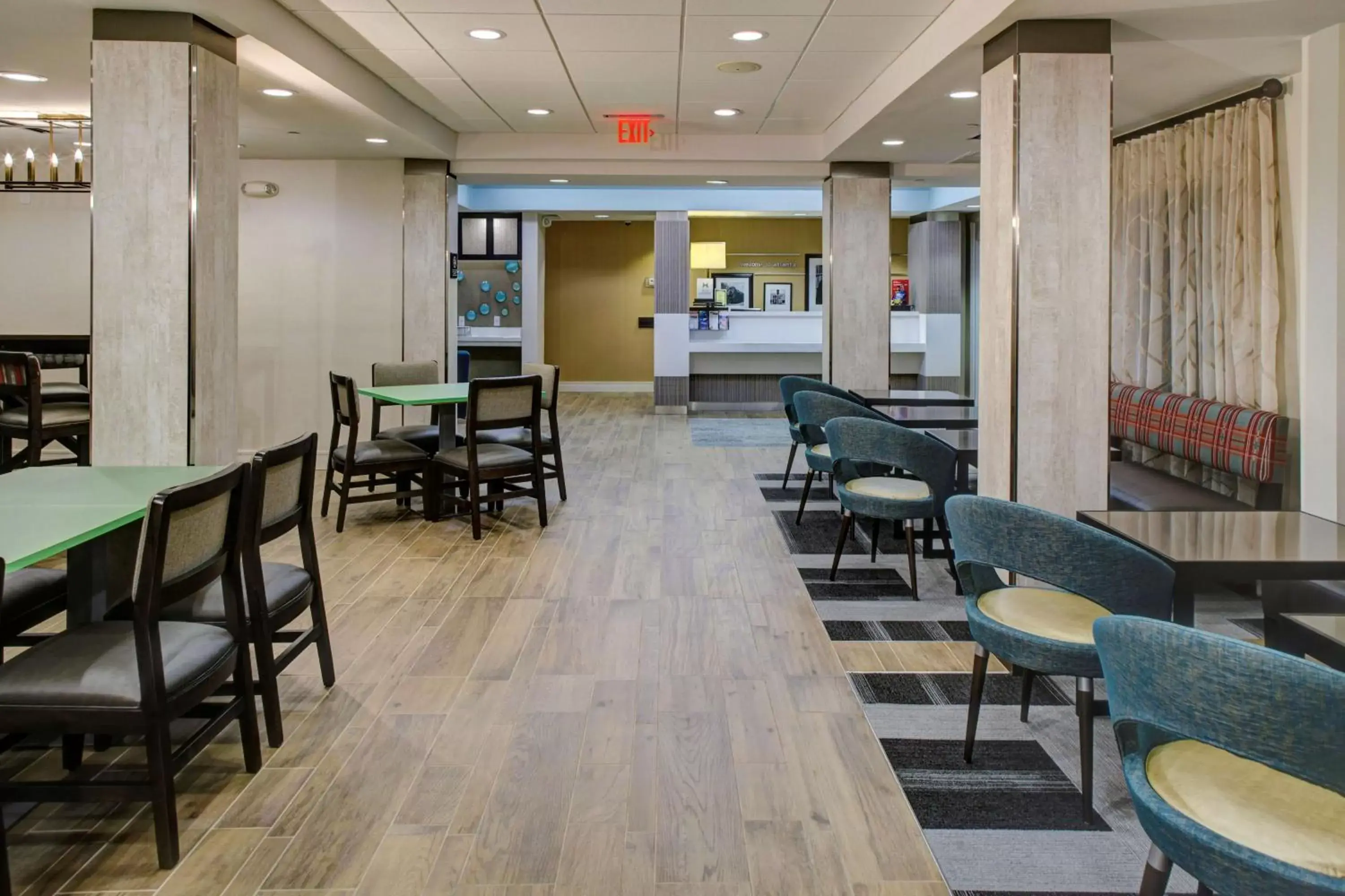 Restaurant/places to eat in Hampton Inn Atlanta-Georgia Tech-Downtown