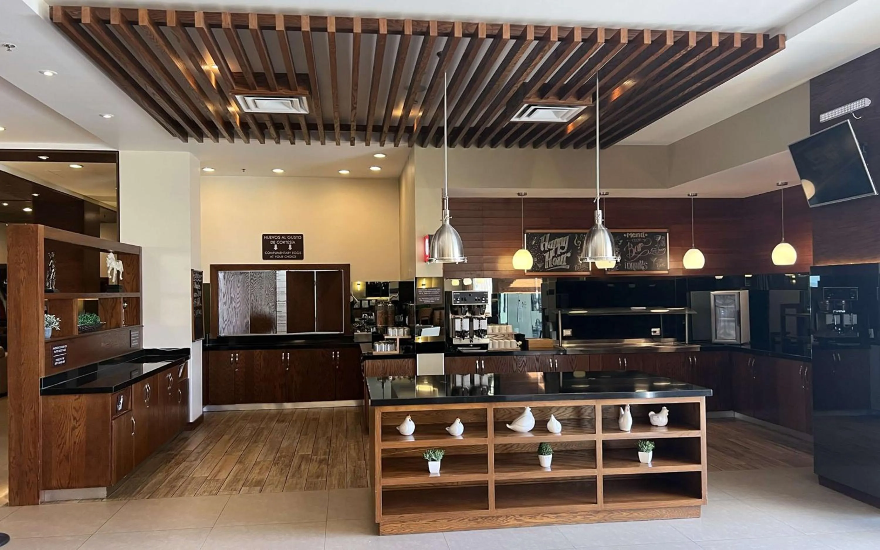 Lounge or bar in Best Western Plus Chihuahua Juventud