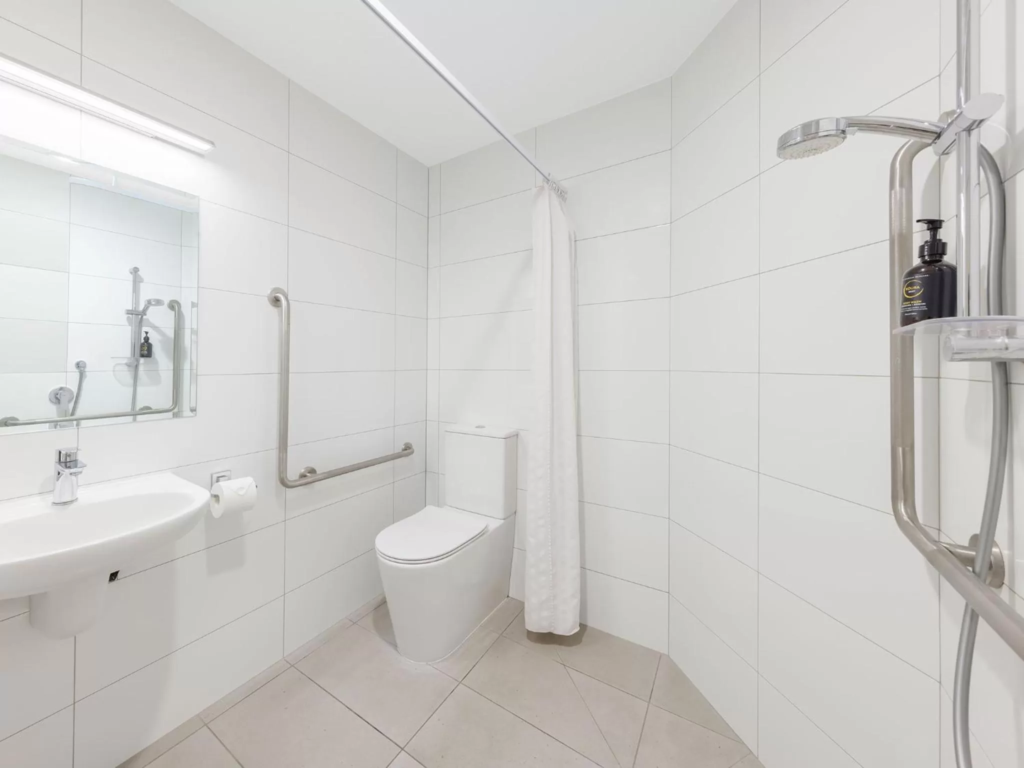 Shower in JetPark Hotel Rotorua