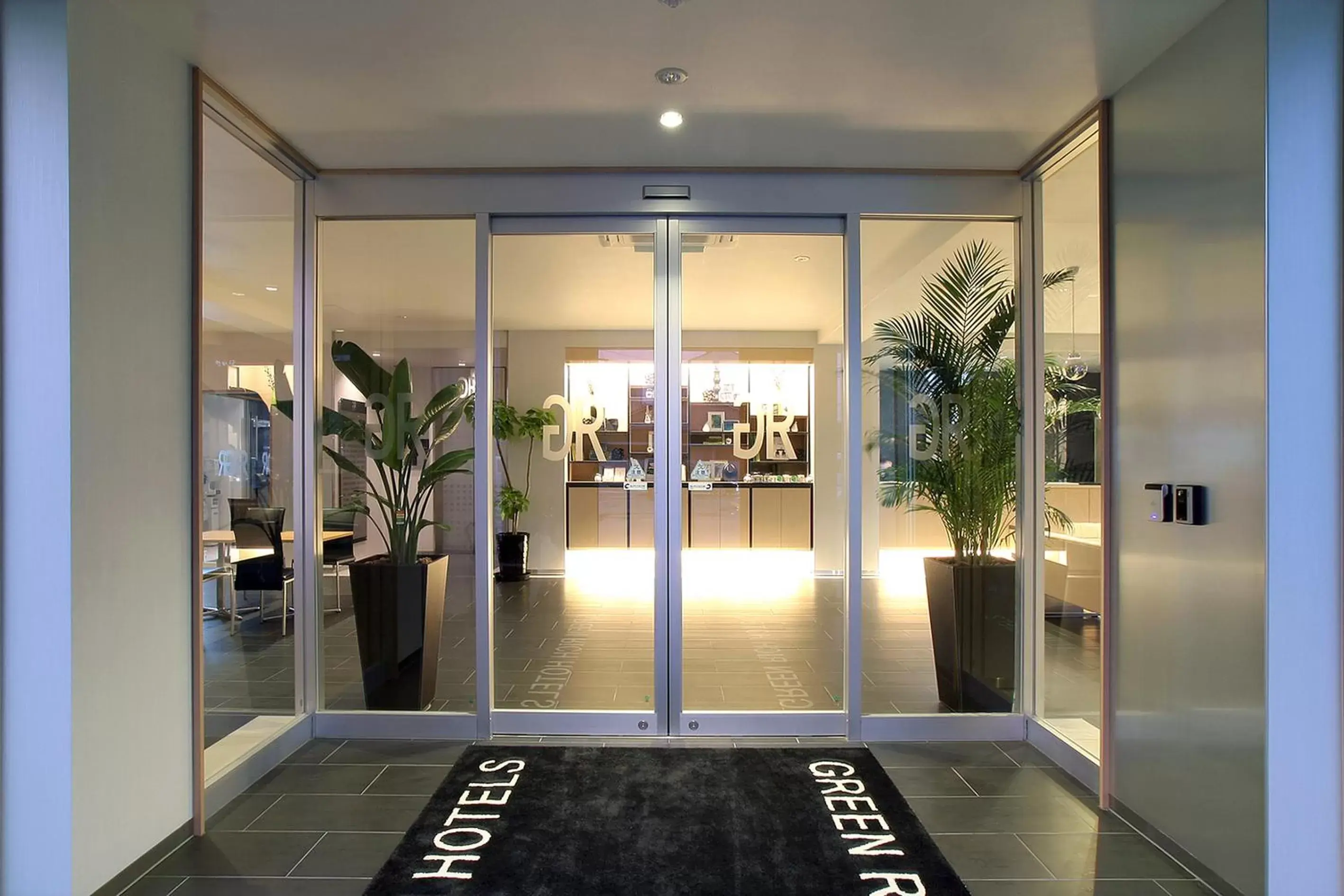 Facade/entrance in Green Rich Hotel Yamaguchi Yuda Onsen Facade/entrance in Green Rich Hotel Yamaguchi Yuda Onsen