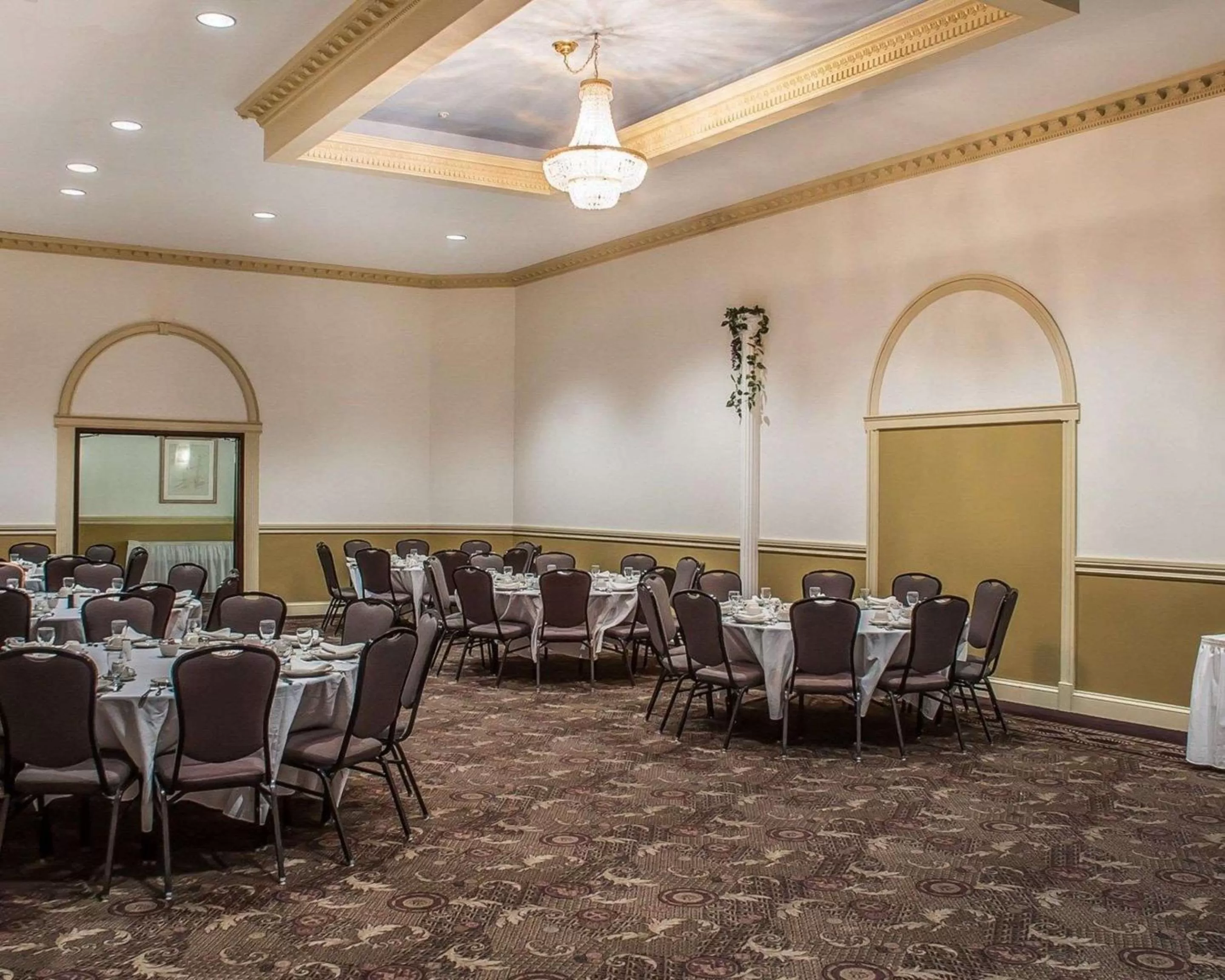 On site in Quality Inn - Niagara Falls Blvd