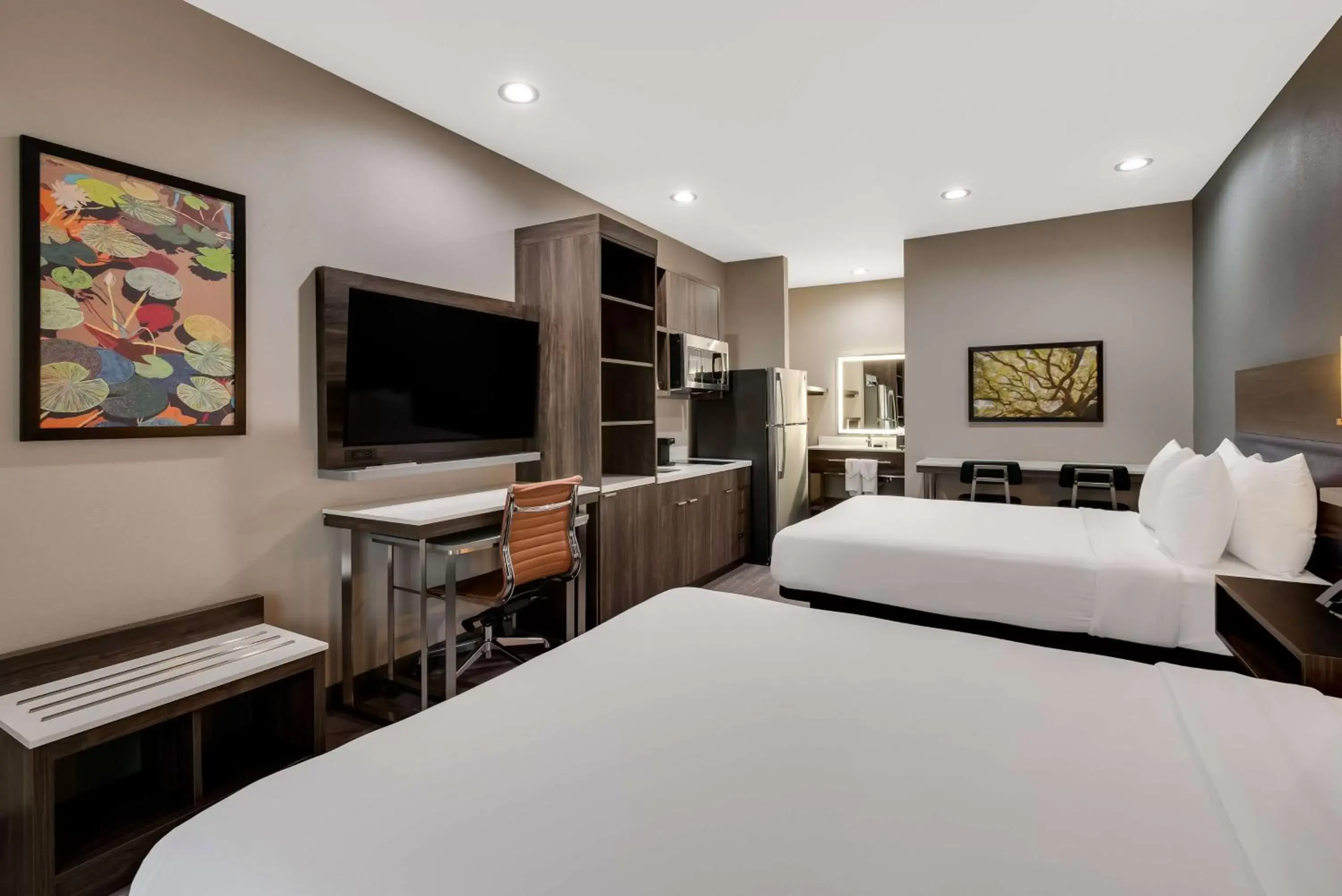Bedroom, Bed in Best Western La Place Inn