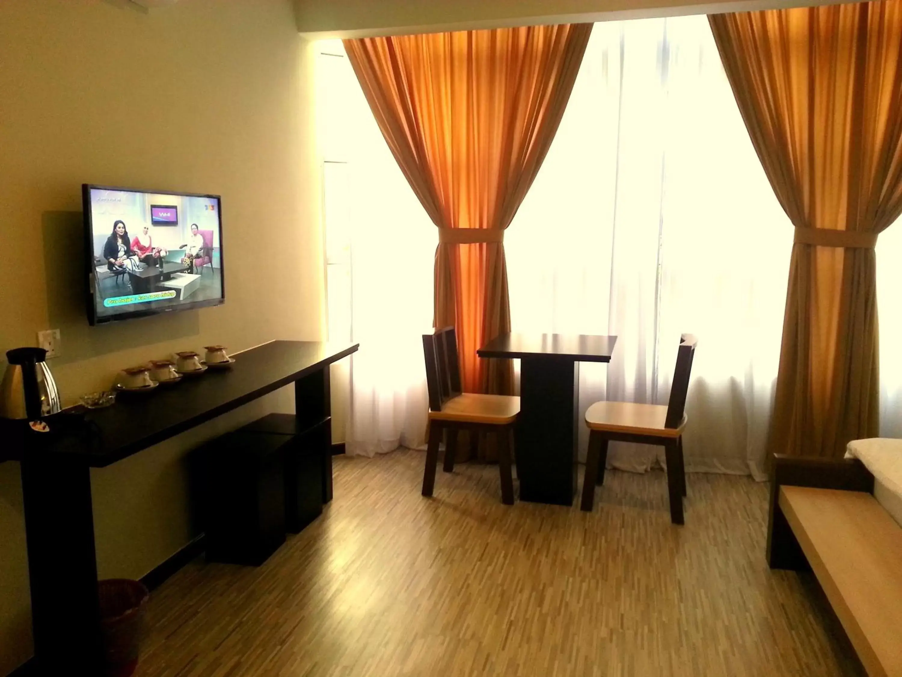 Photo of the whole room, TV/Entertainment Center in Grand Kapar Hotel Kuala Selangor