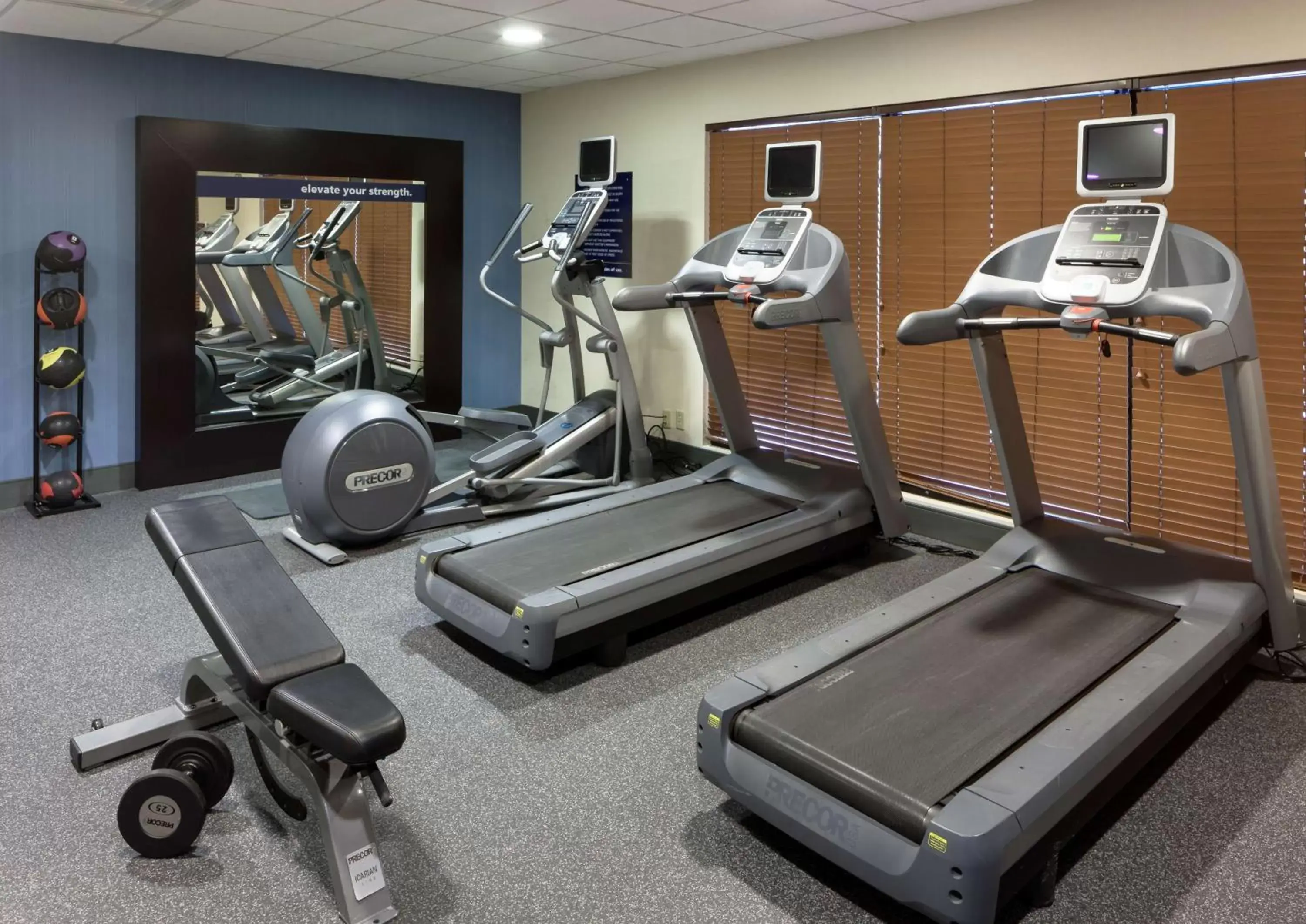 Fitness centre/facilities, Fitness Center/Facilities in Hampton Inn & Suites Colorado Springs/I-25 South