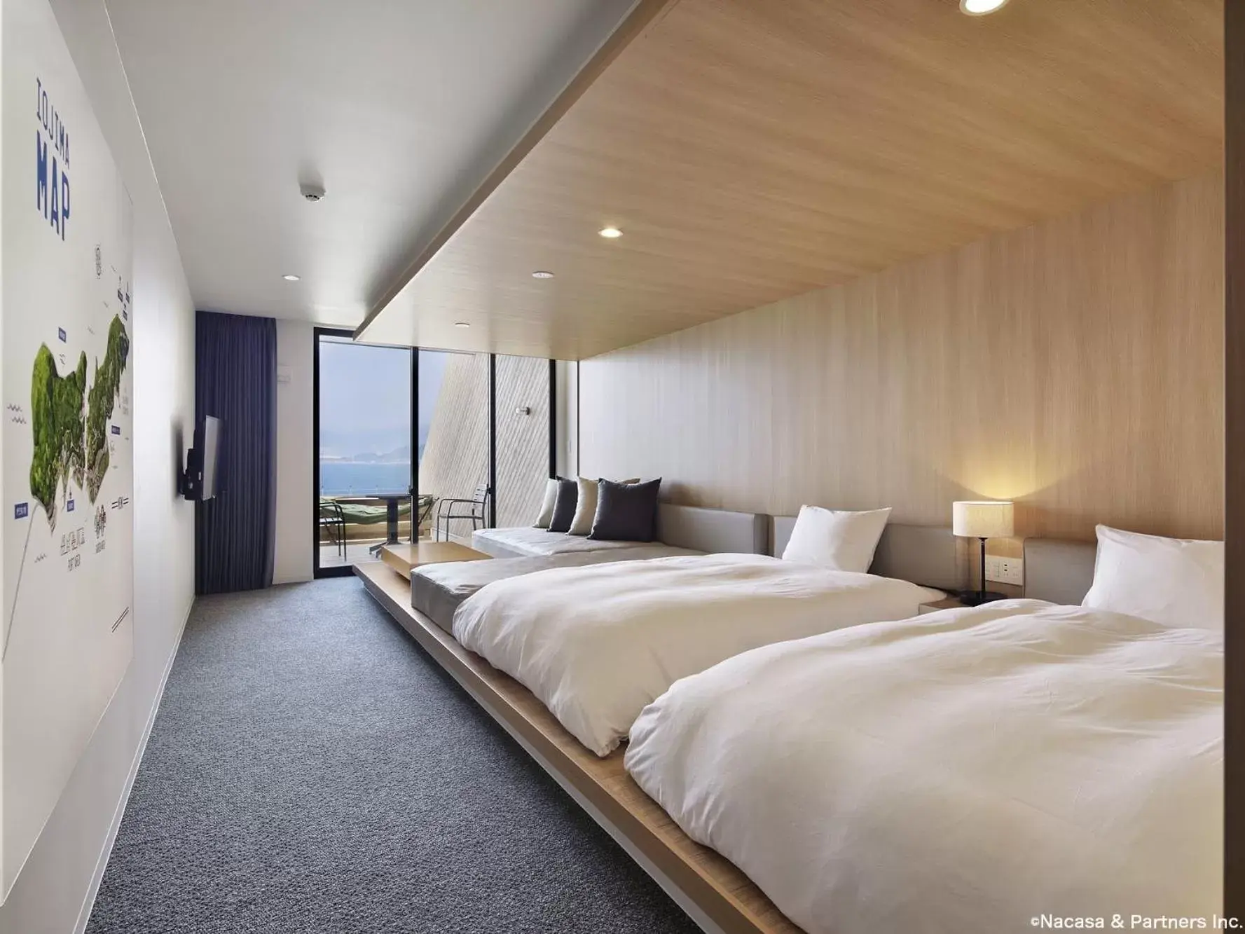 Balcony/Terrace, Bed in i + Land Nagasaki