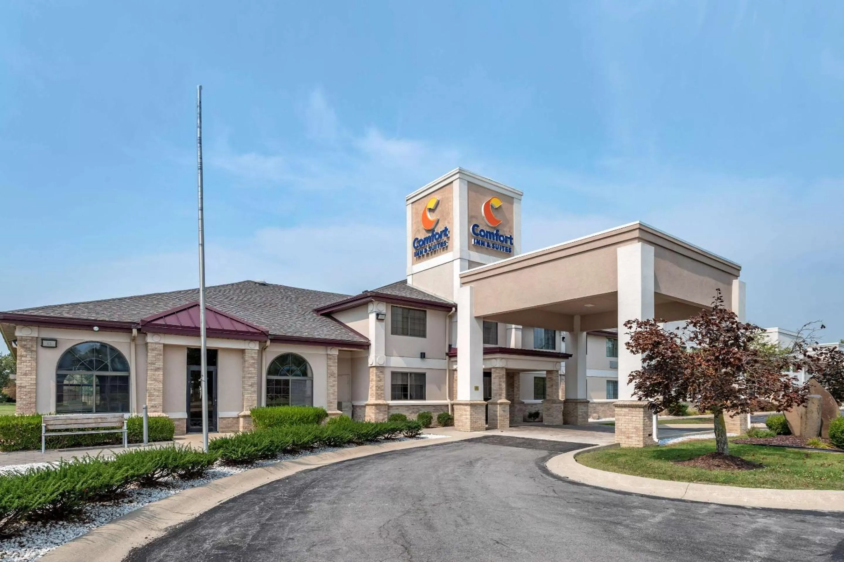Property building in Comfort Inn & Suites Napoleon