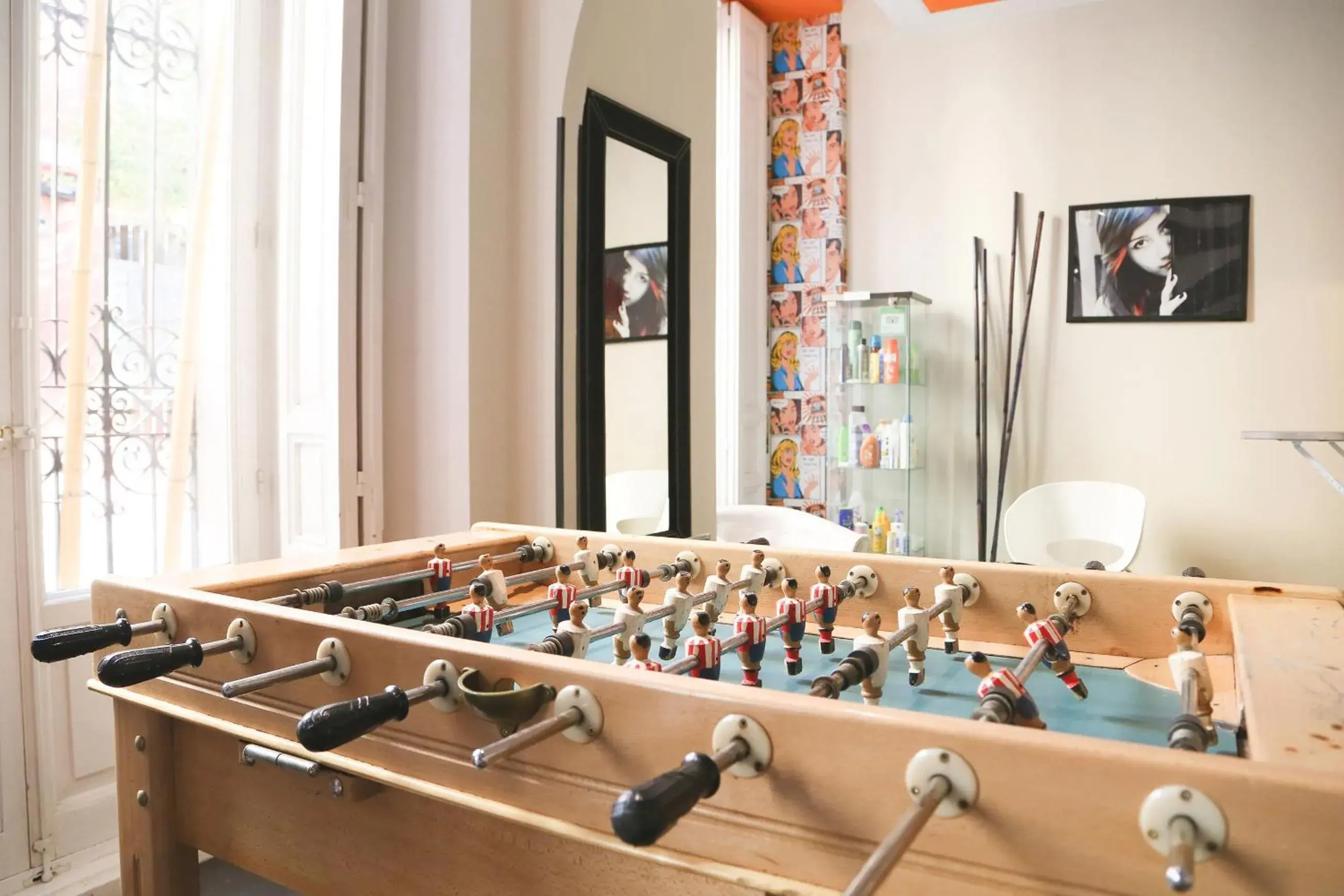Game Room, Other Activities in Hostels Meetingpoint