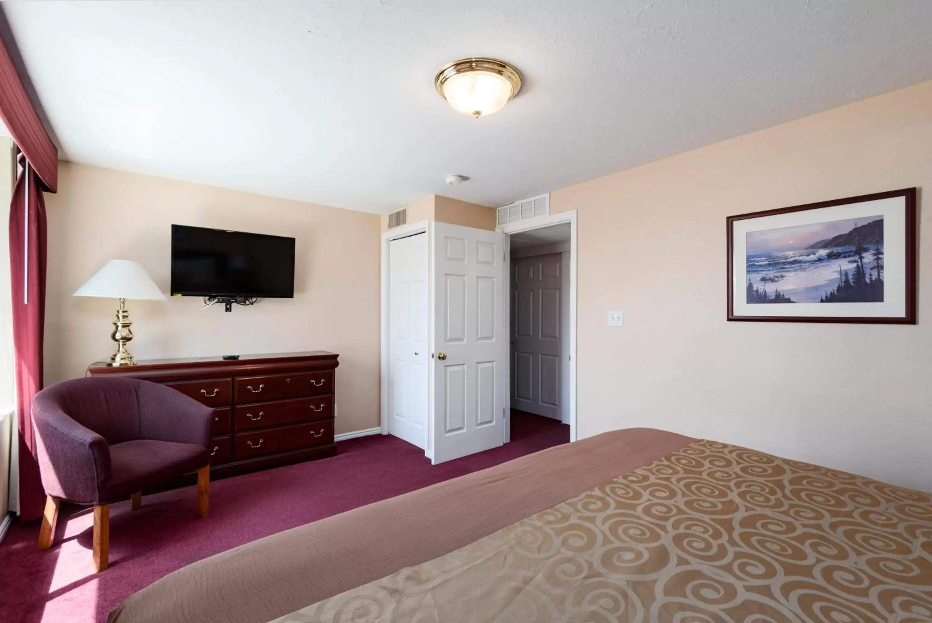 Bedroom, Bed in The Kimball at Temple Square