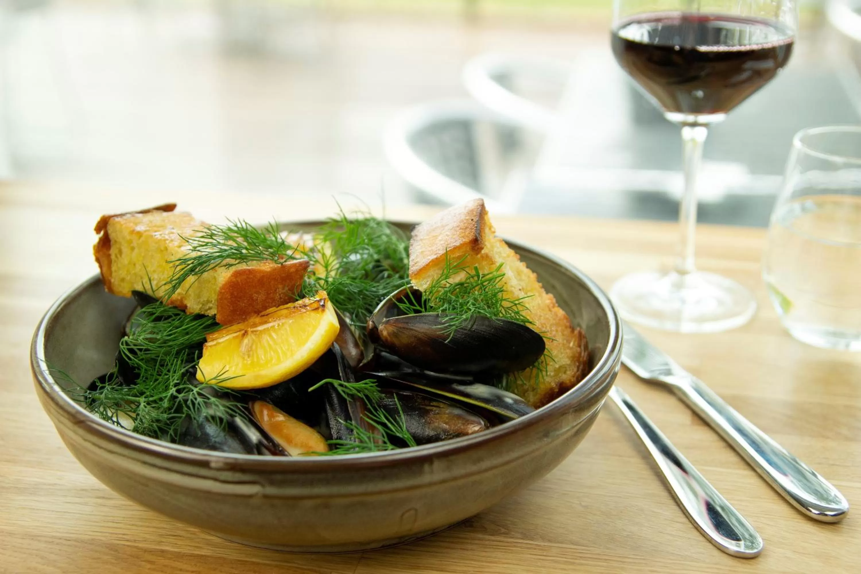 Restaurant/places to eat in Sundsgården hotell & konferens