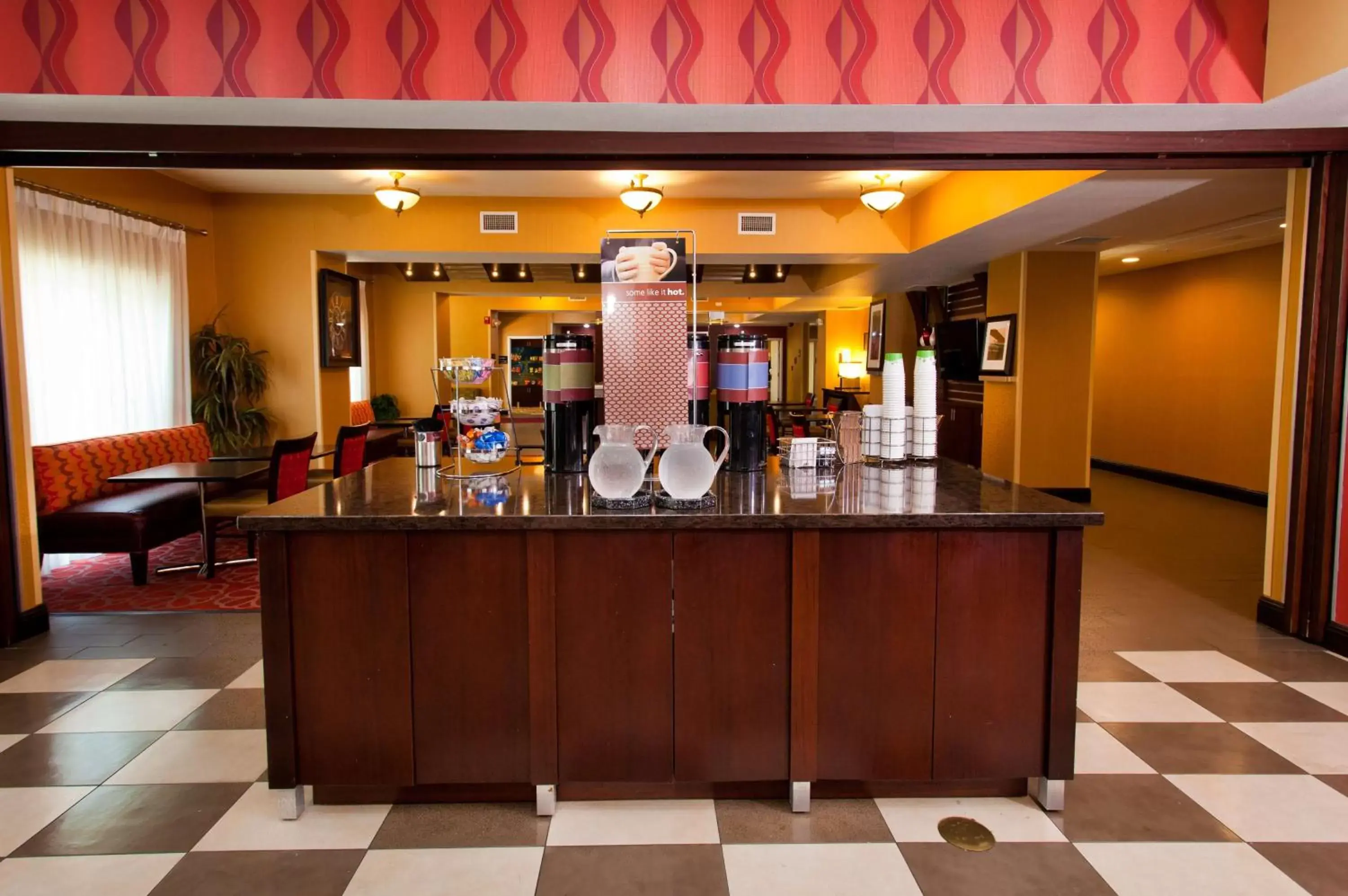 Dining area, Restaurant/Places to Eat in Hampton Inn & Suites Sacramento-Auburn Boulevard