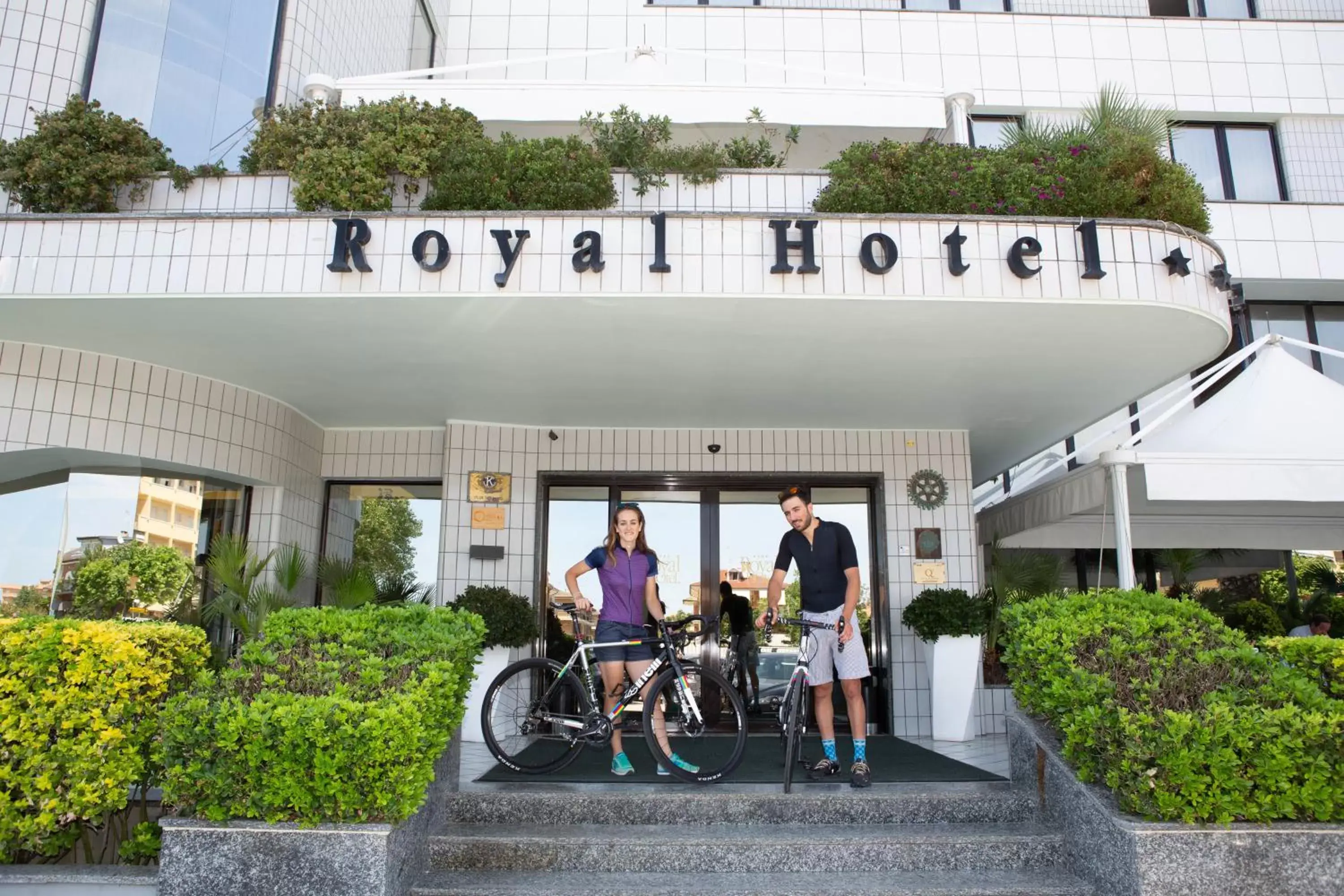 Facade/entrance in Hotel Royal