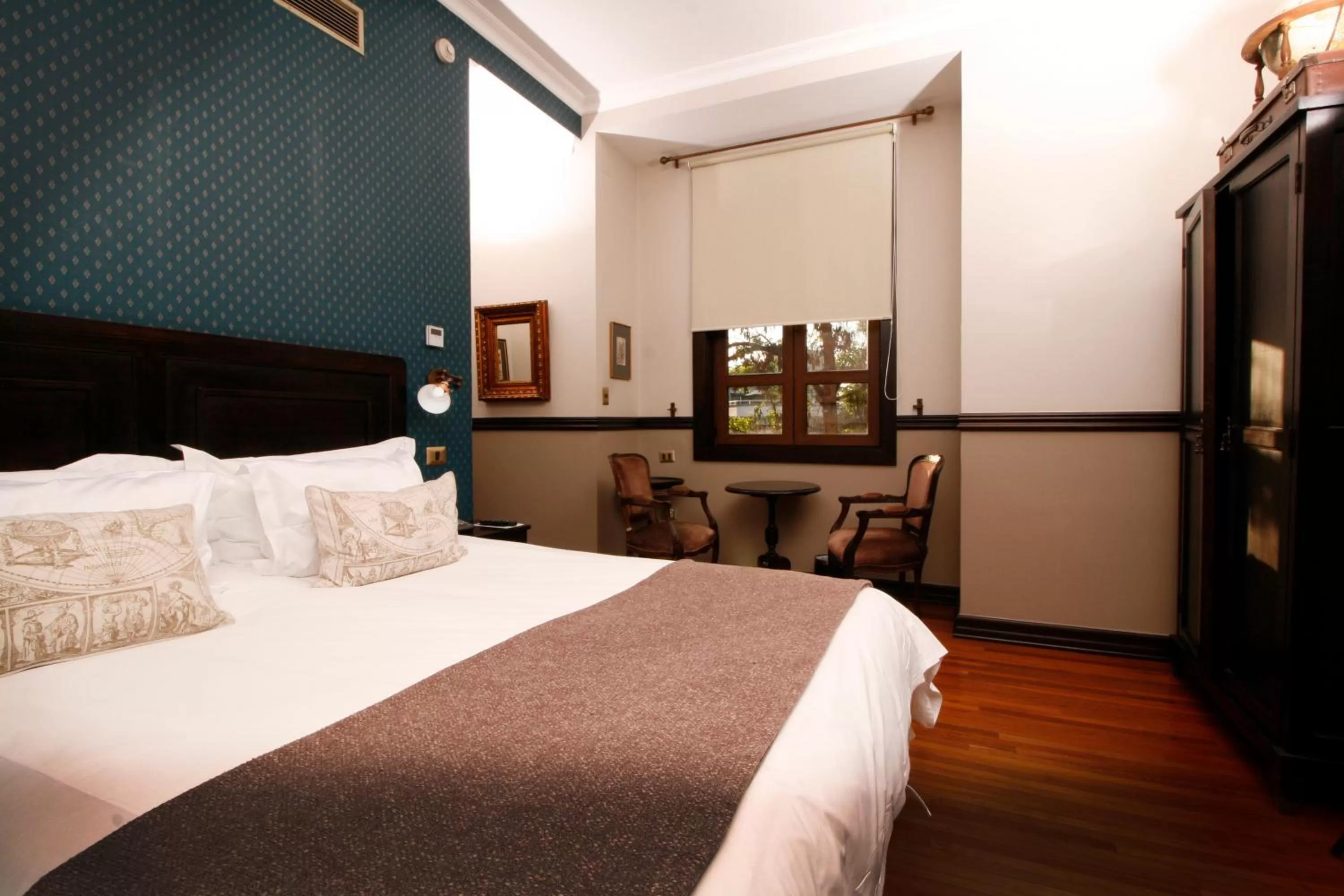 Photo of the whole room, Bed in Hotel Boutique Castillo Rojo