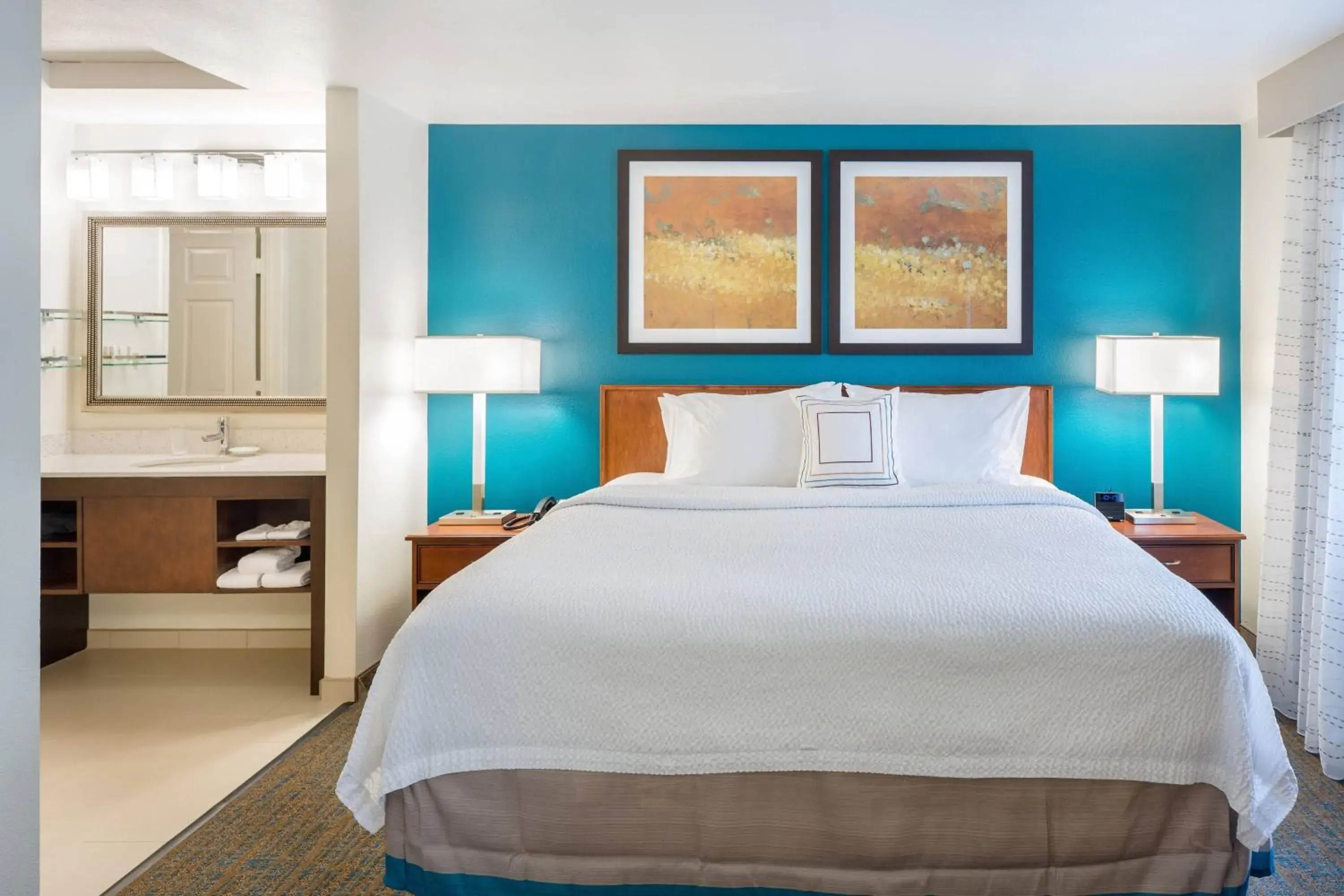 Photo of the whole room, Bed in Residence Inn Portland Hillsboro