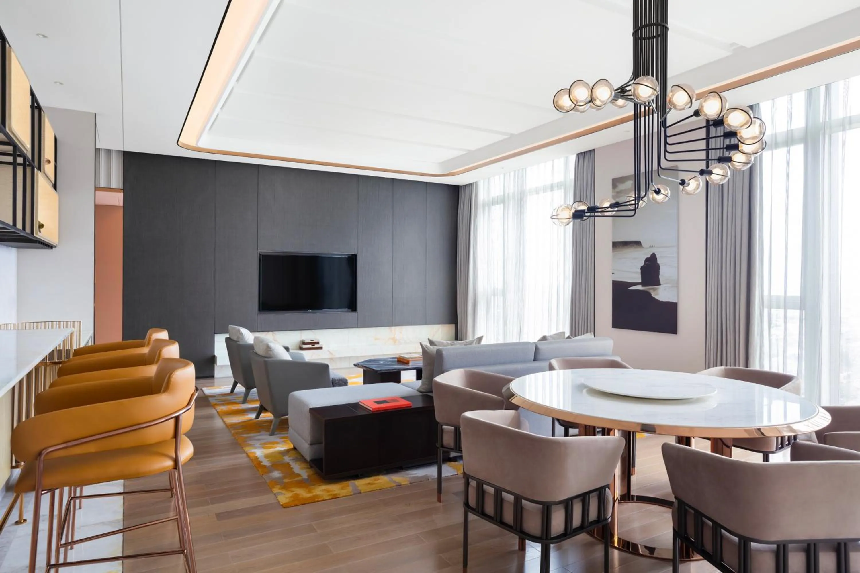 TV and multimedia in Sheraton Shanghai Fengxian