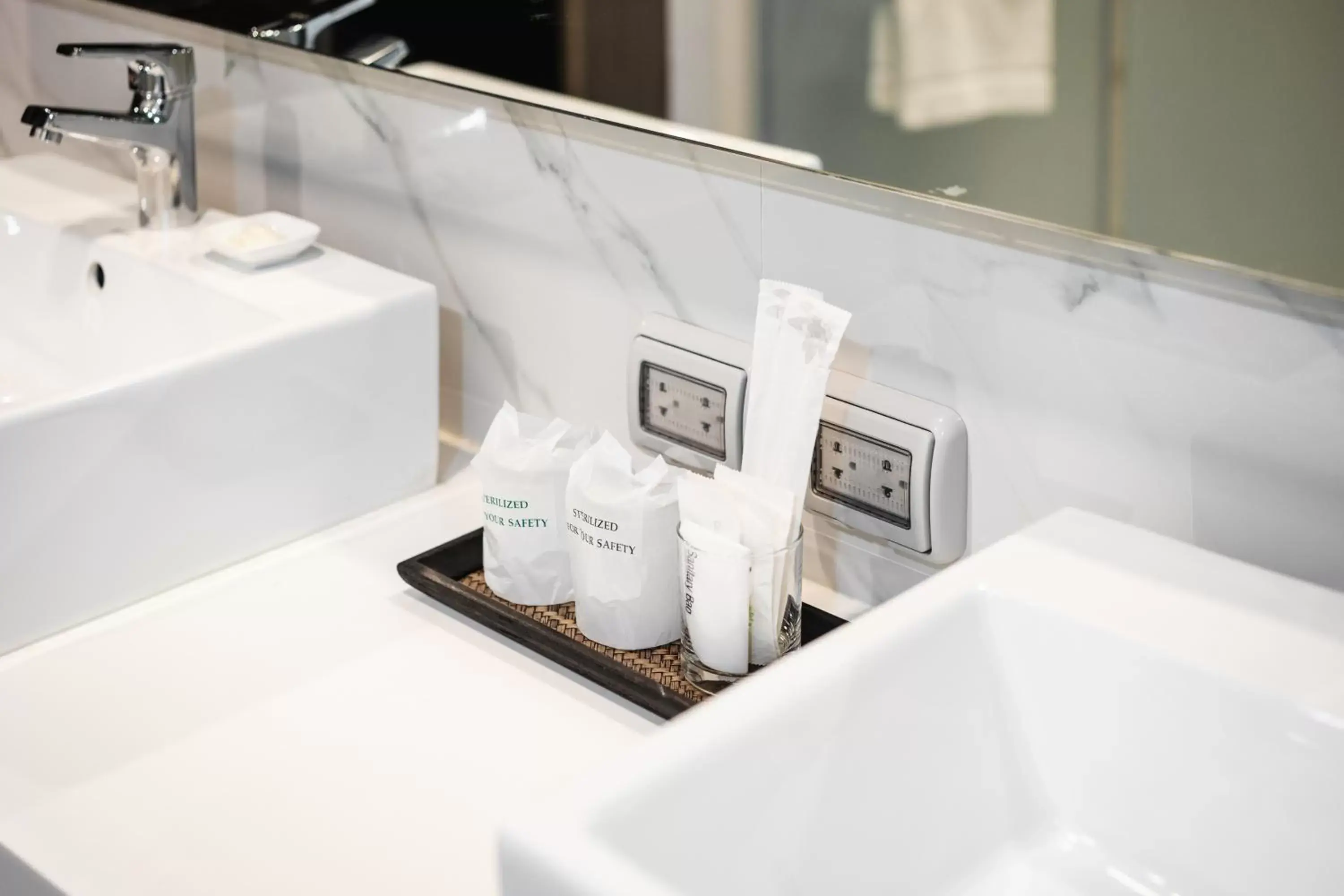 Bathroom in VIX Bangkok at Victory Monument Bathroom in VIX Bangkok at Victory Monument