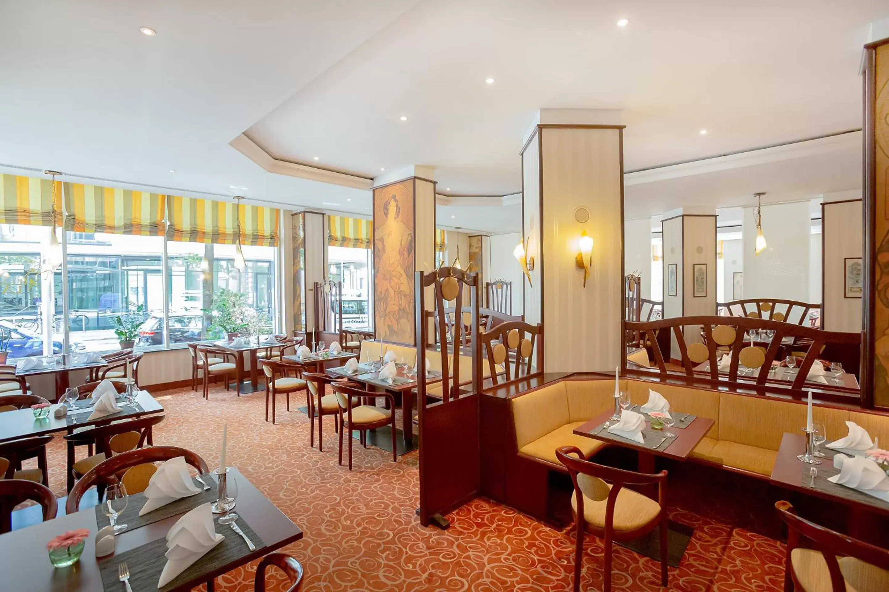 Restaurant/Places to Eat in Dorint Hotel Leipzig