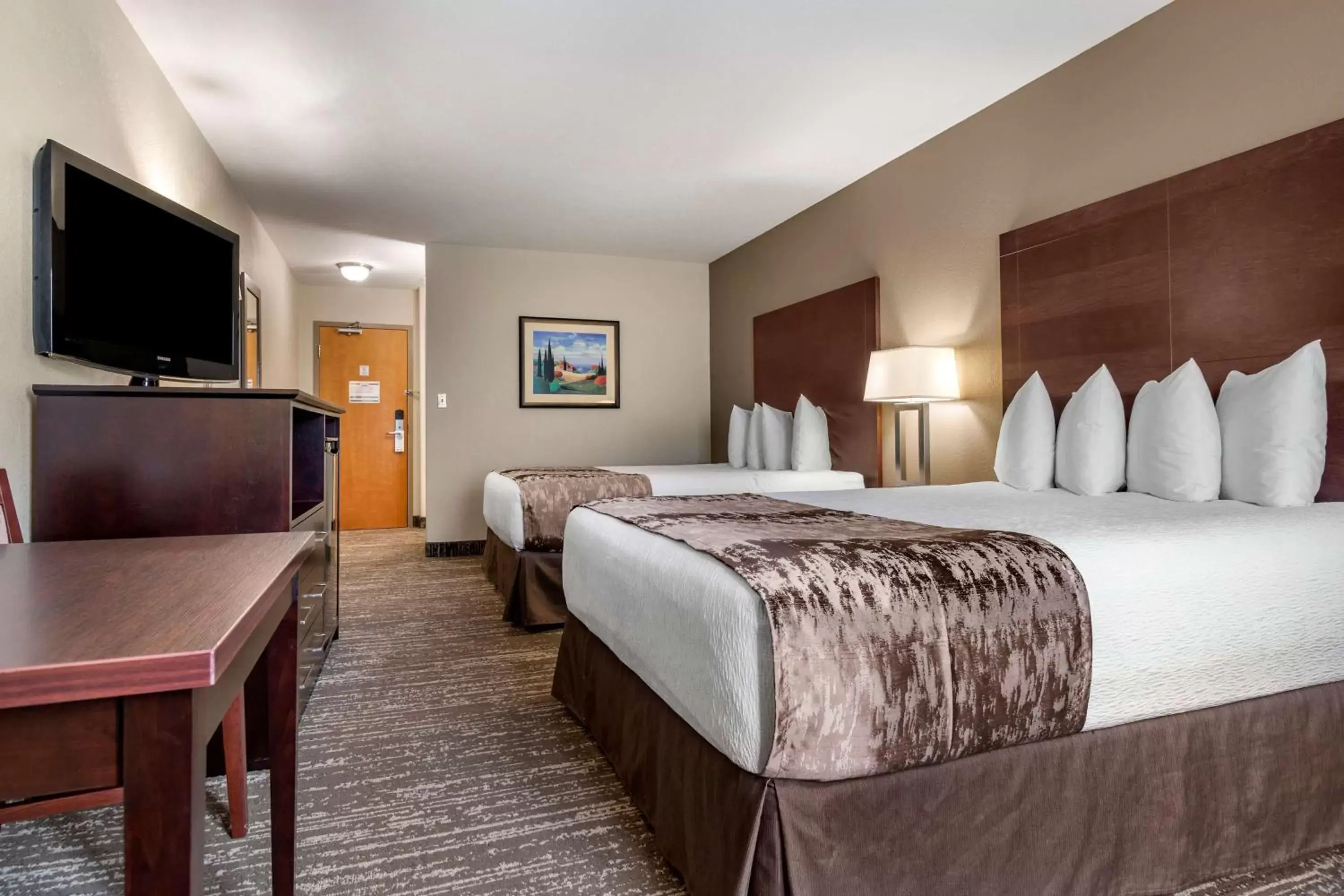 Bedroom, Bed in Best Western Plus Pembina Inn & Suites Bedroom, Bed in Best Western Plus Pembina Inn & Suites