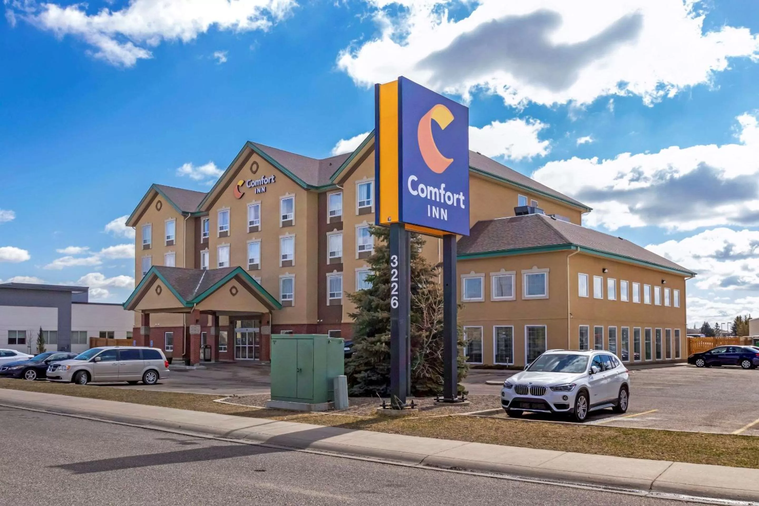 Property building in Comfort Inn