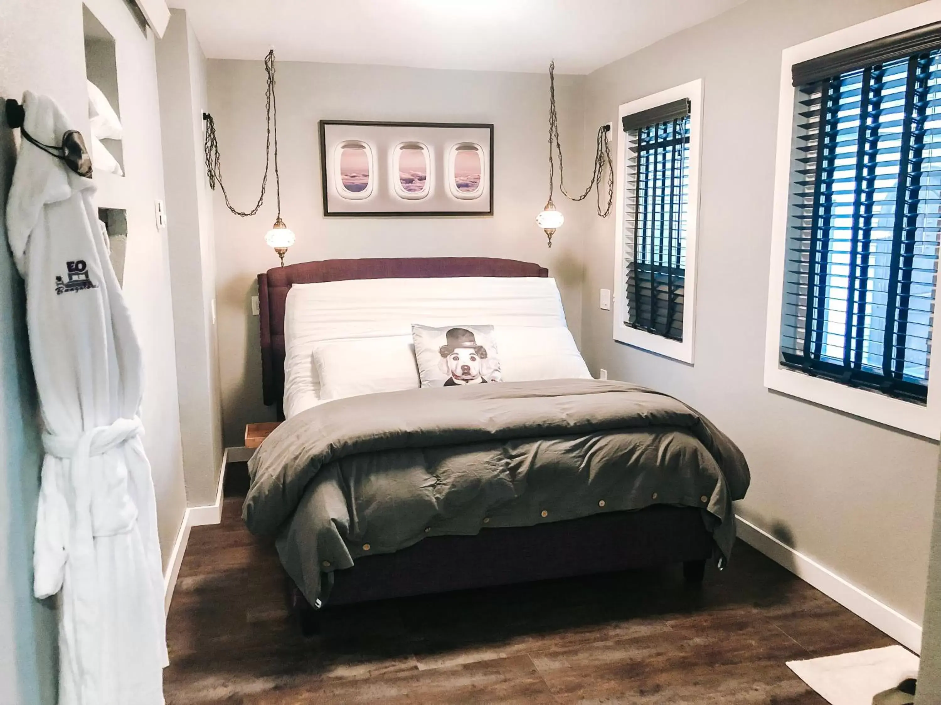 Bed in EO Bungalows, Black Hills