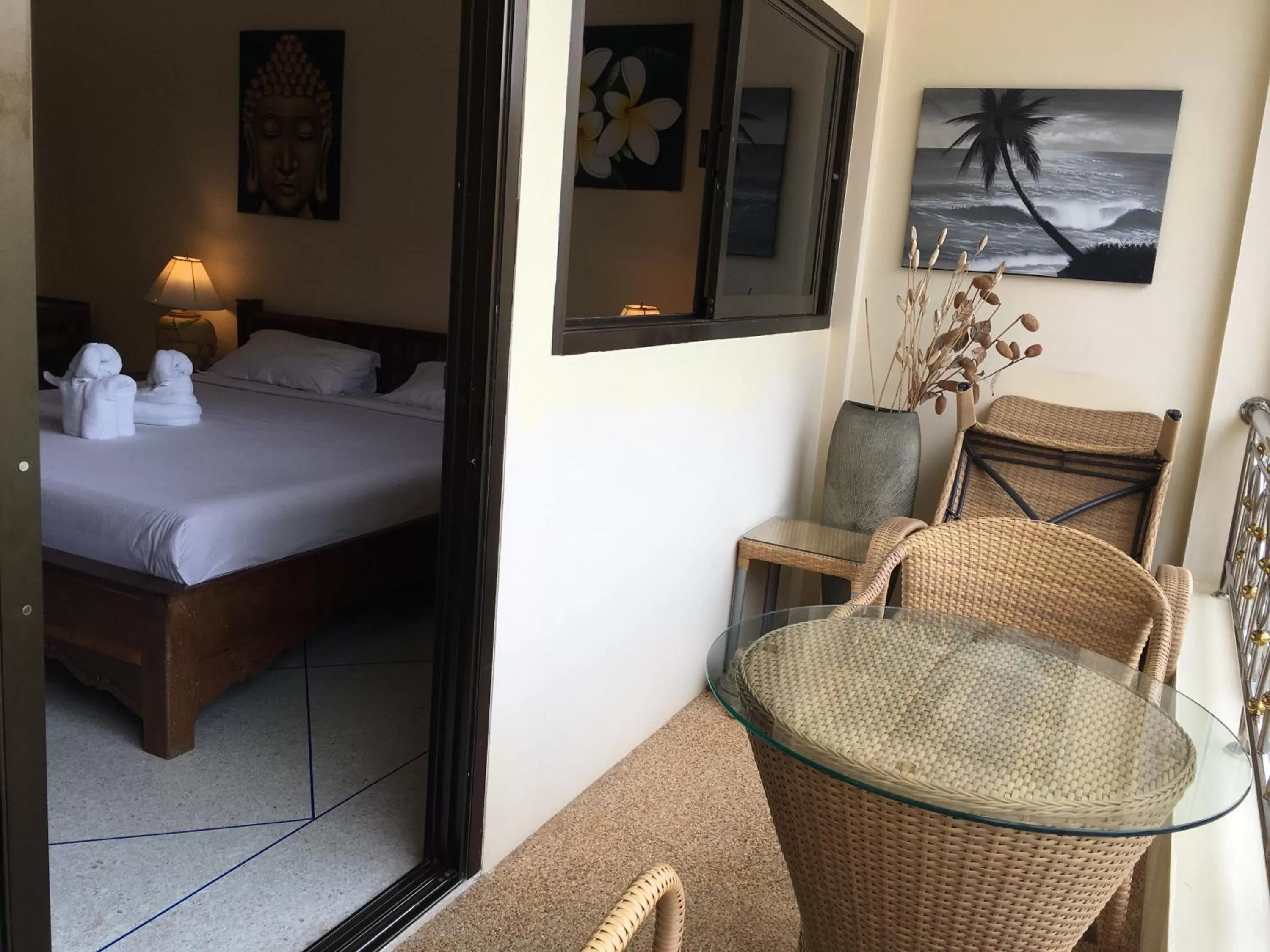 Balcony/Terrace, Bed in Top Resort