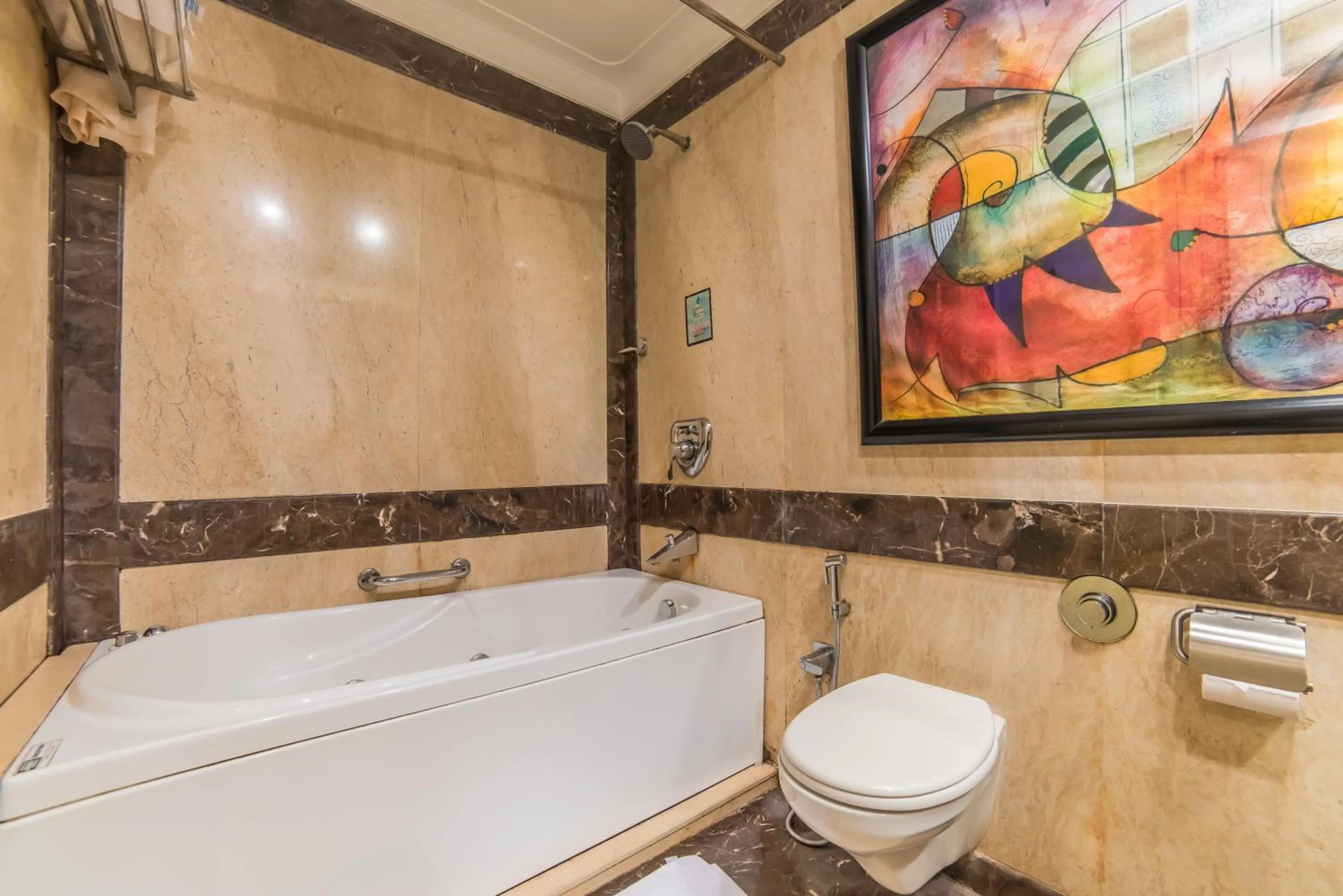 Bathroom in Hotel Hillock