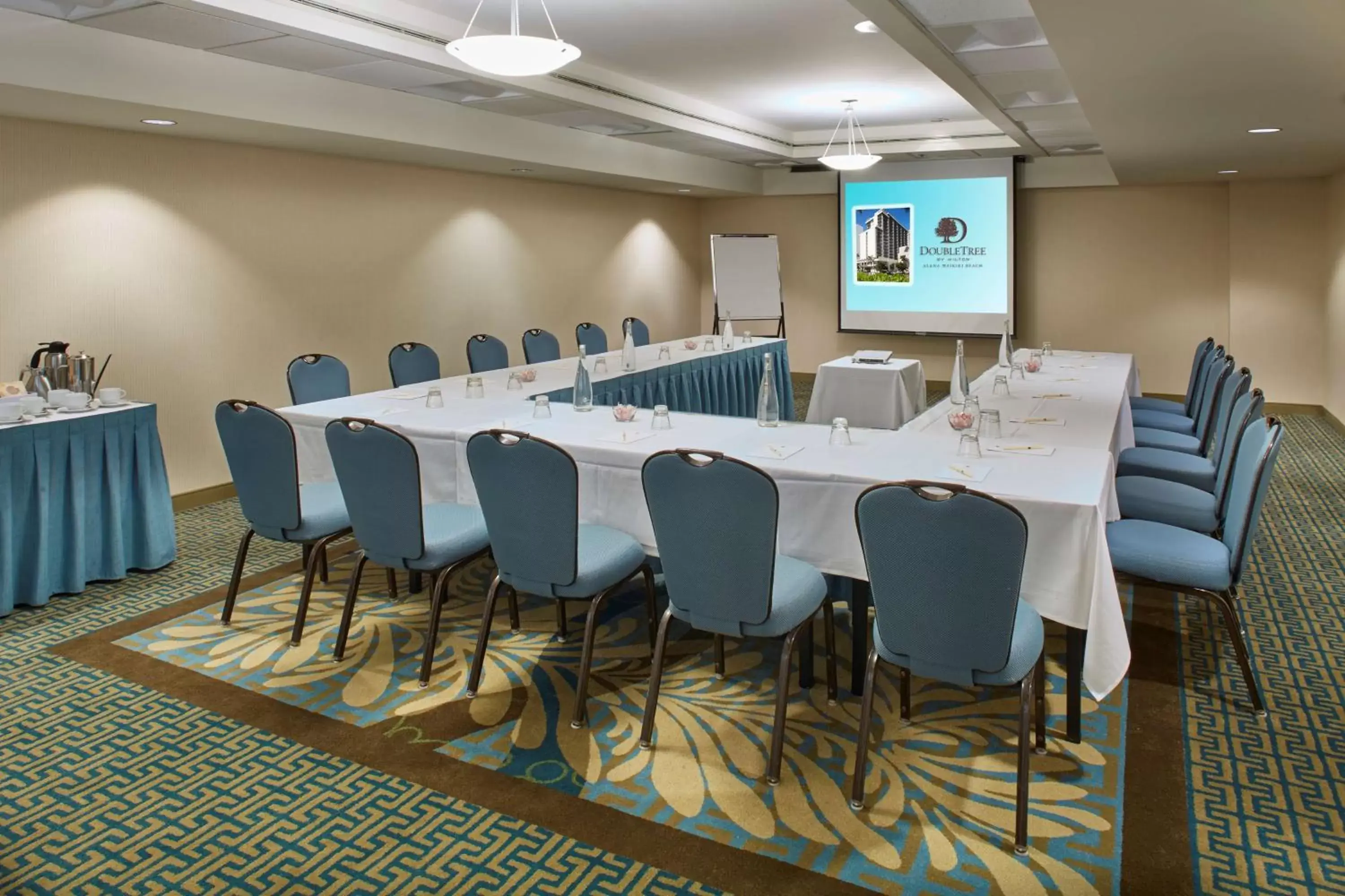 Meeting/conference room in DoubleTree by Hilton Alana - Waikiki Beach