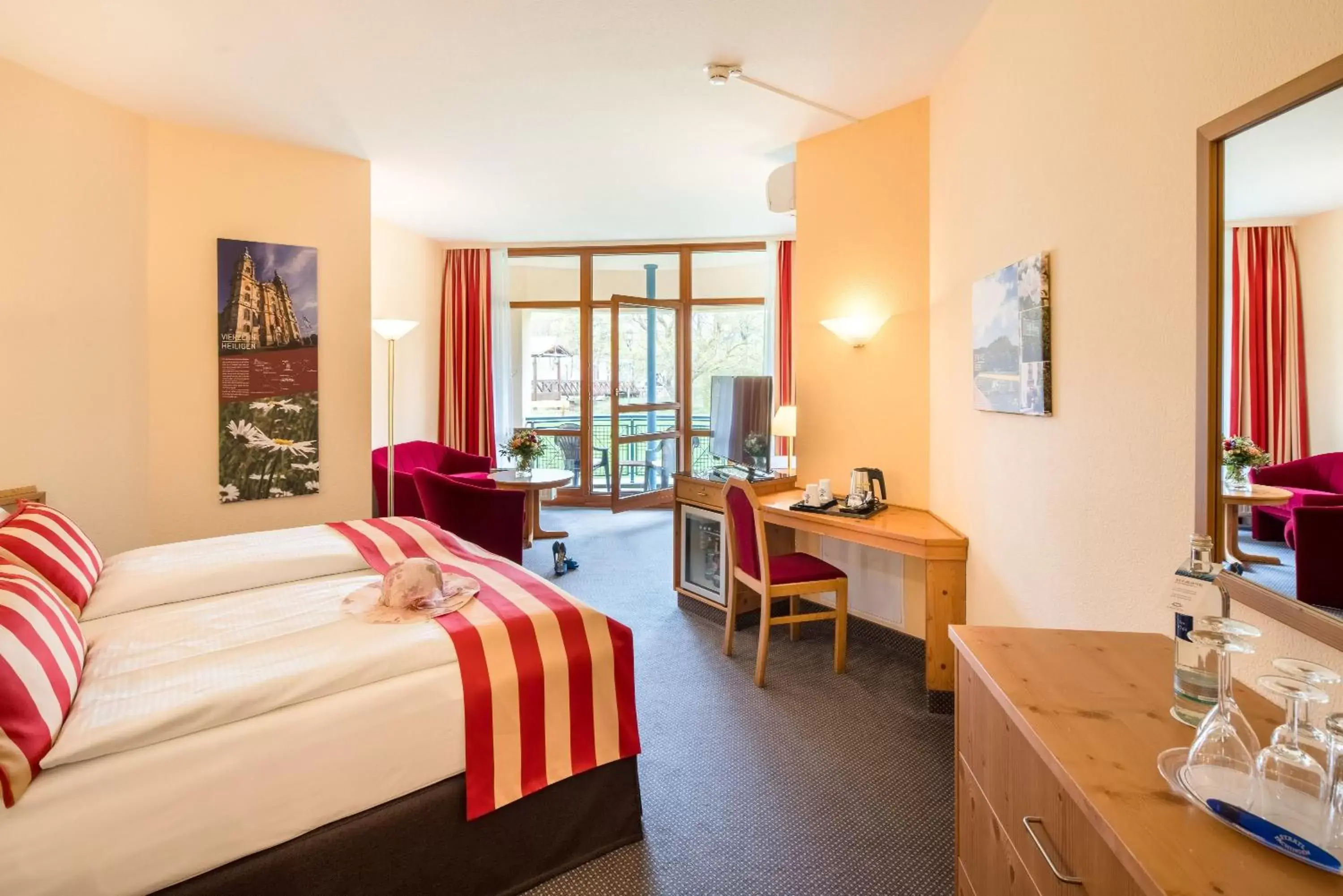 Bed in Best Western Plus Kurhotel an der Obermaintherme