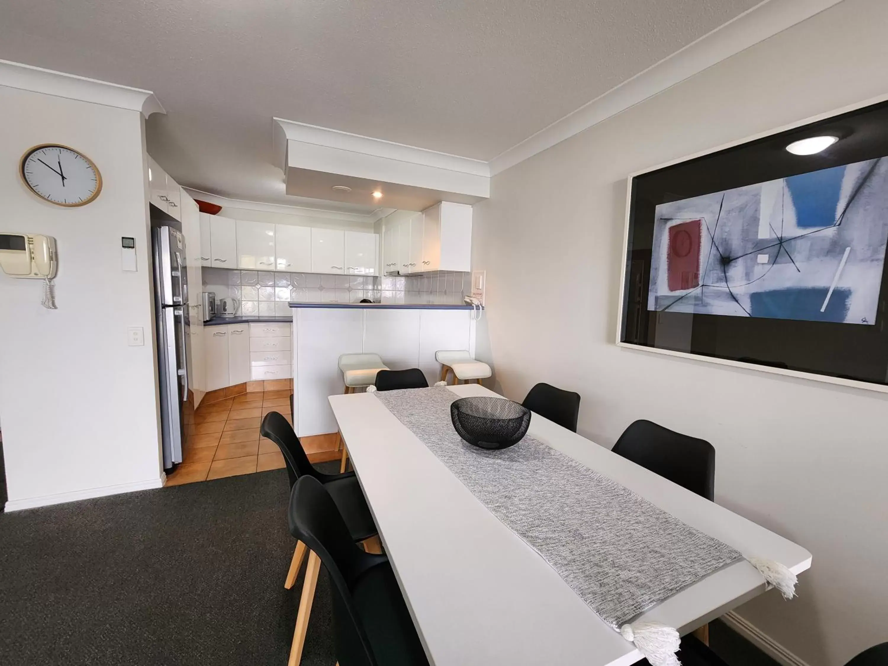 Dining Area in Fairways Golf & Beach Retreat Bribie Island