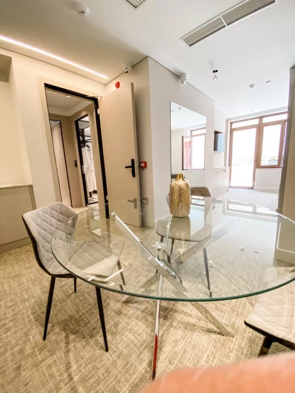 Seating area in Royalty Hotel Athens