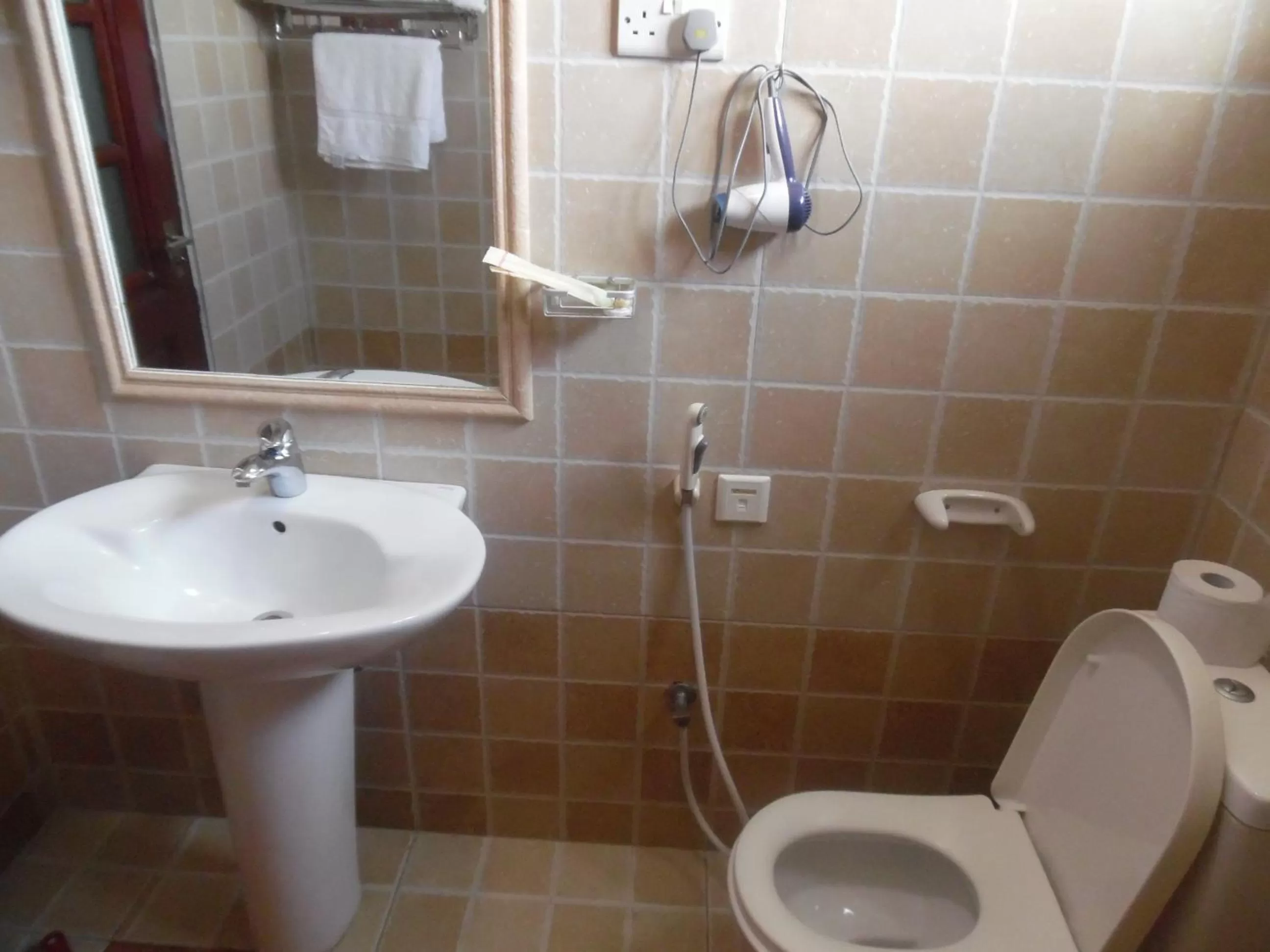 Property building in Lantana Hotel