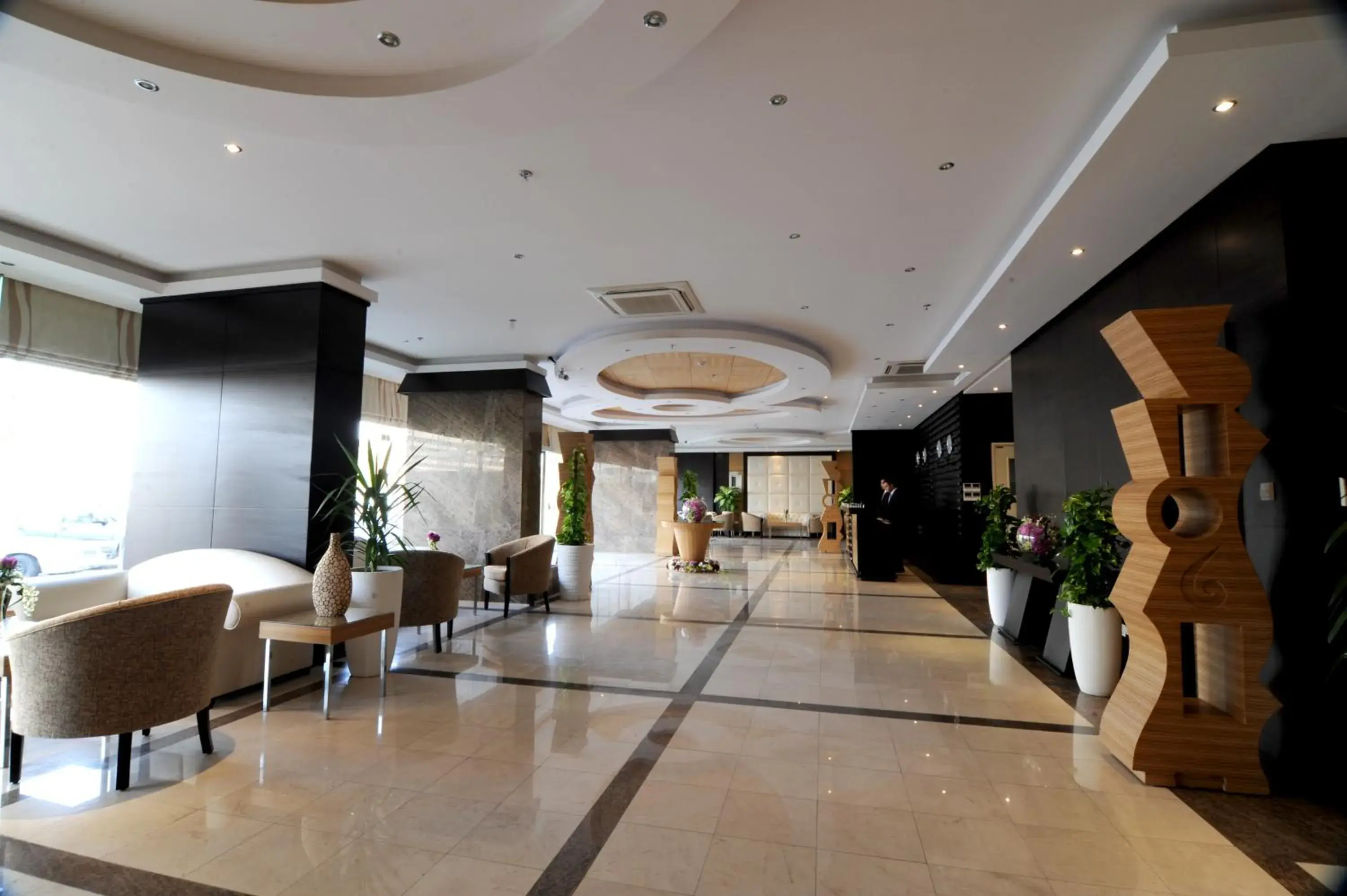 Area and facilities, Lobby/Reception in Rose Garden Hotel