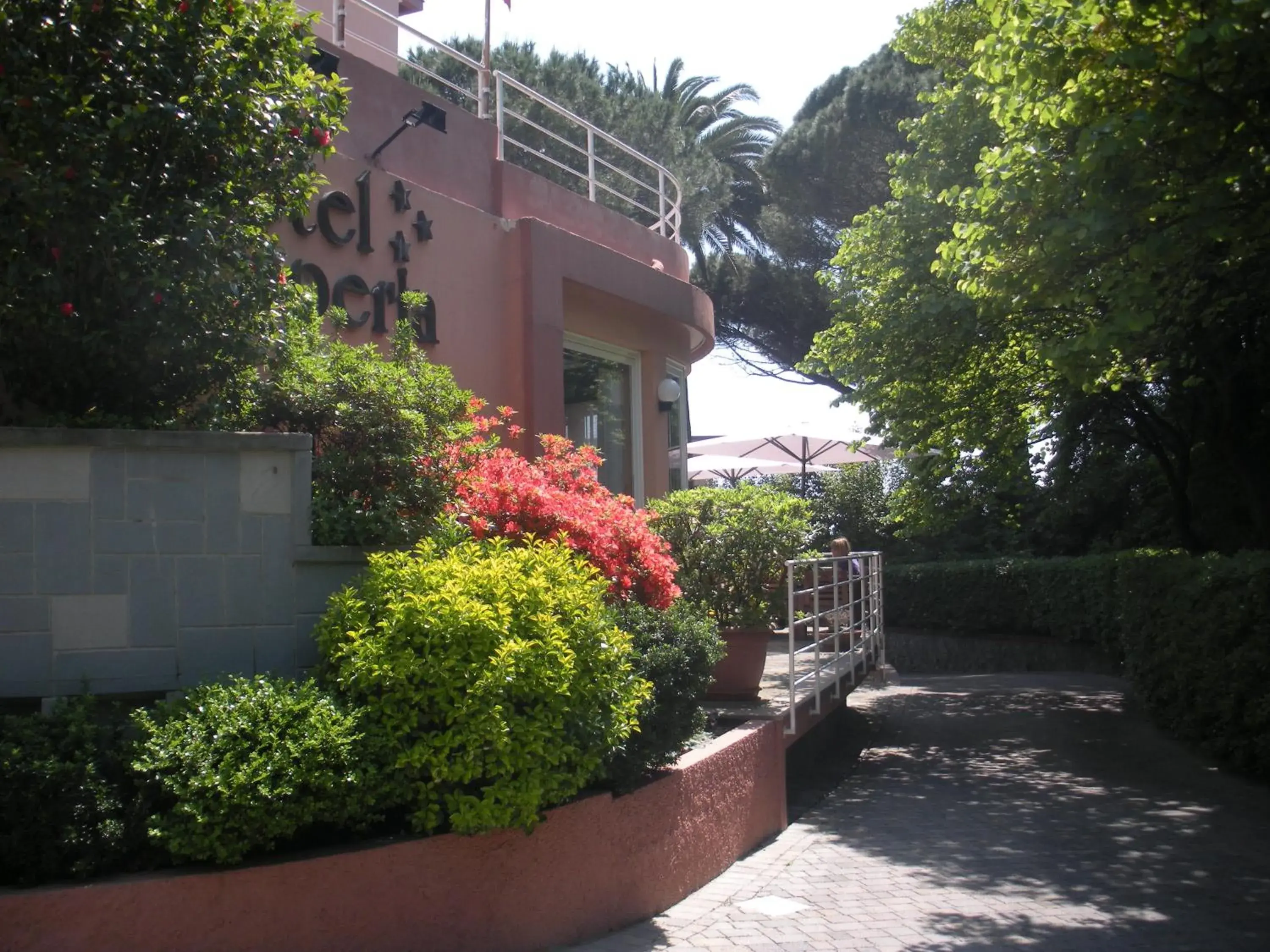 Facade/entrance, Property Building in Hotel Esperia