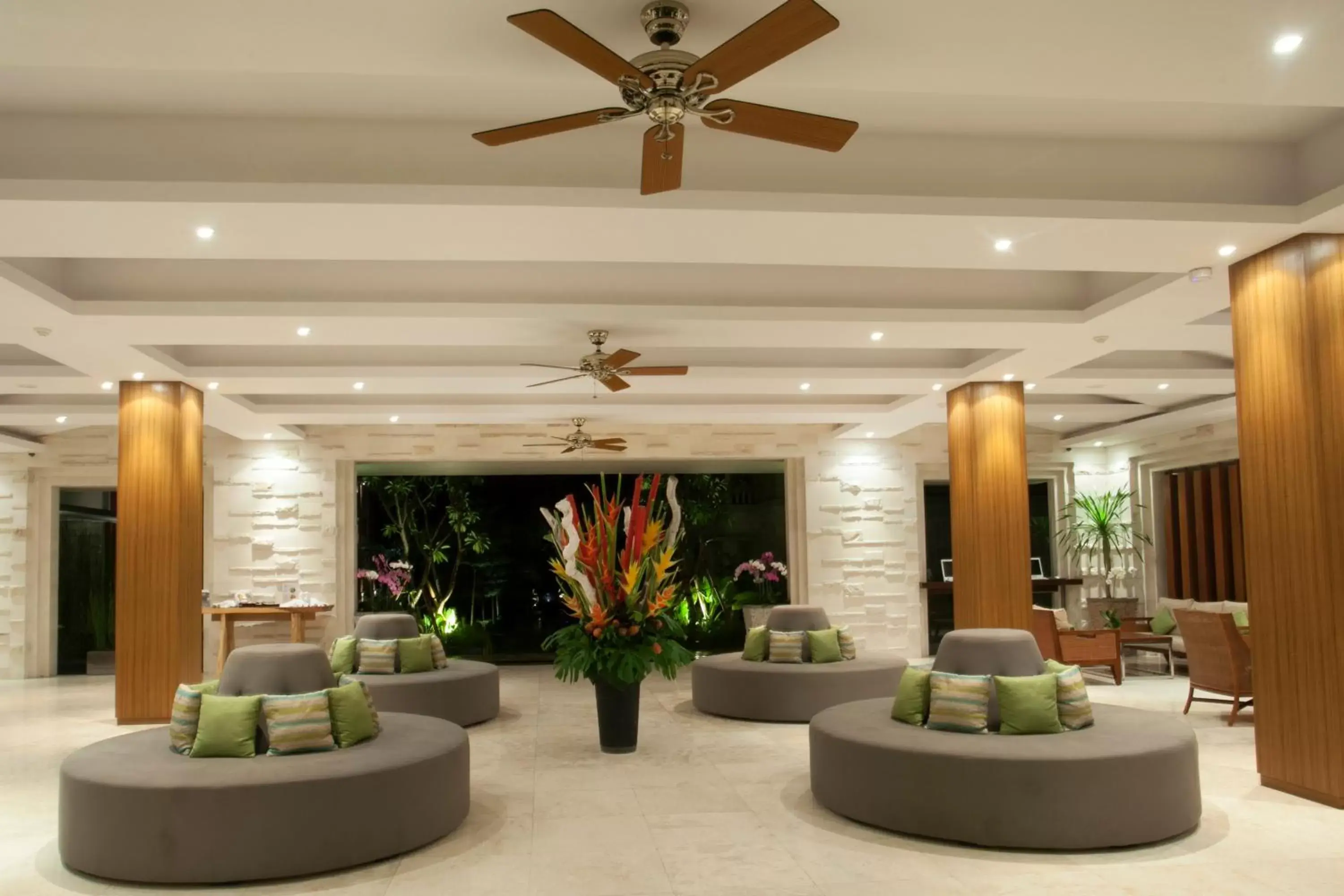 Night, Lobby/Reception in Grand Whiz Hotel Nusa Dua Bali