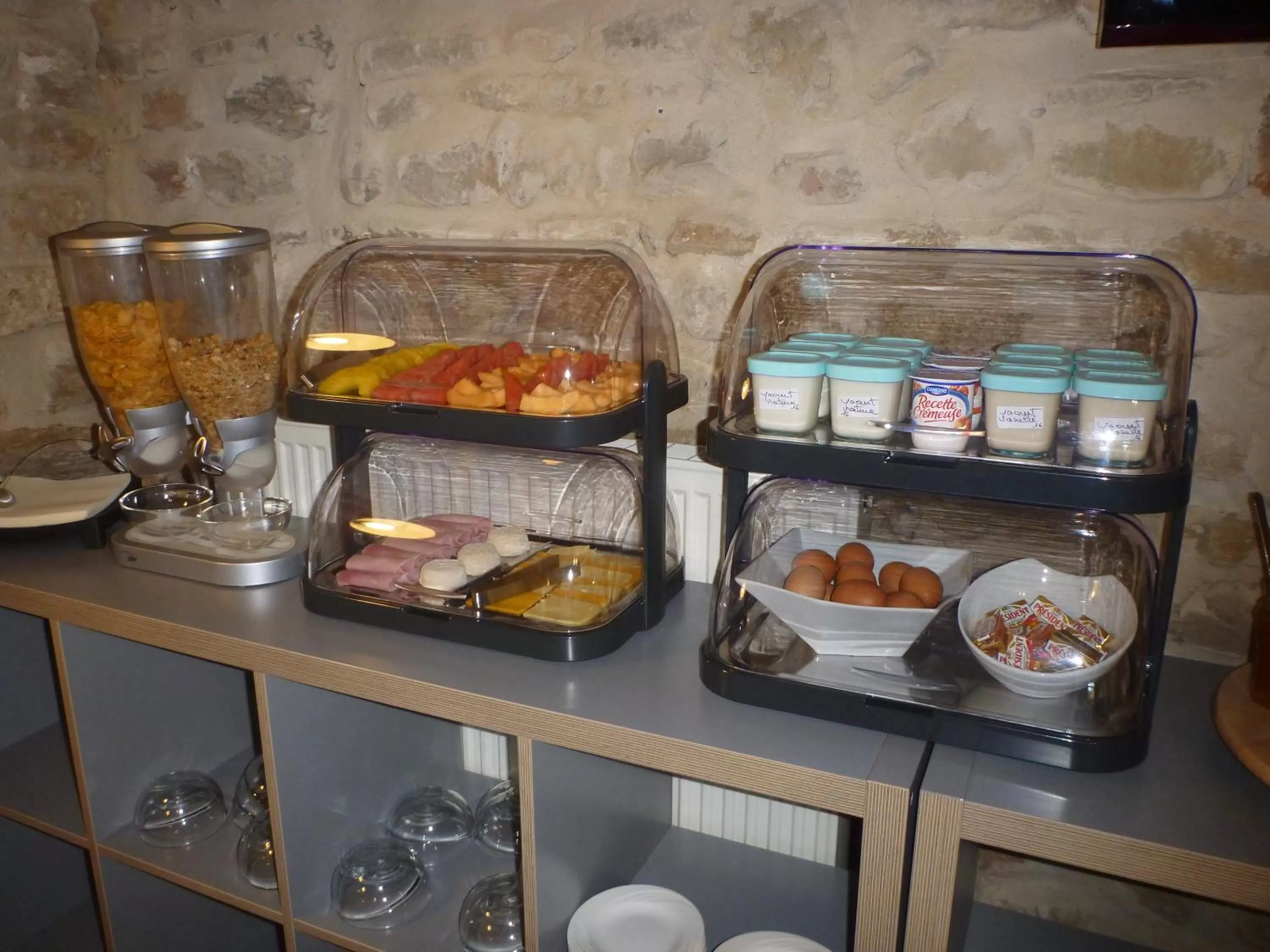 Breakfast in Logis Hôtel La Bastide Saint Bach