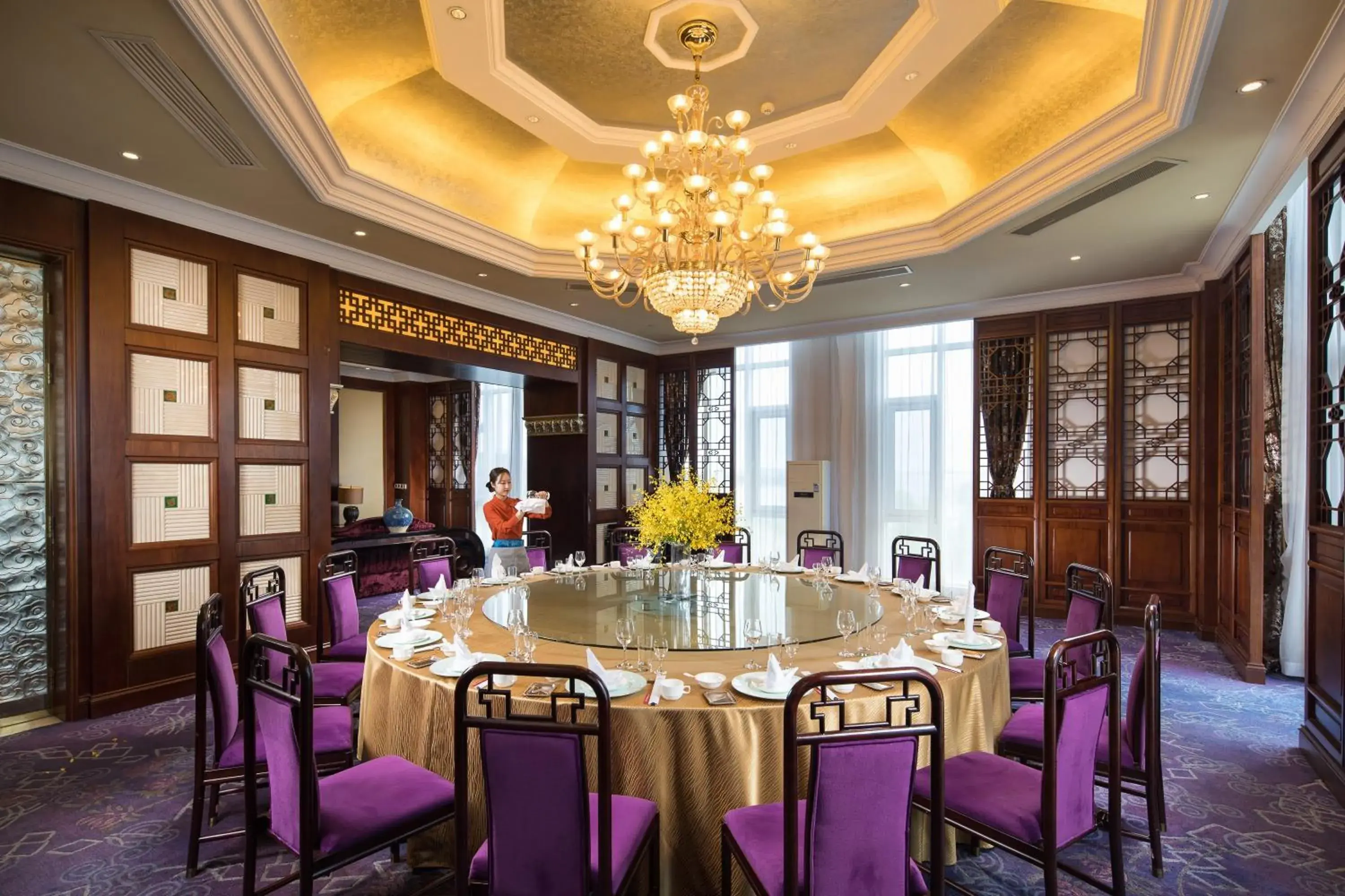 Restaurant/places to eat in Crowne Plaza Ocean Spring Resort by IHG Restaurant/places to eat in Crowne Plaza Ocean Spring Resort by IHG