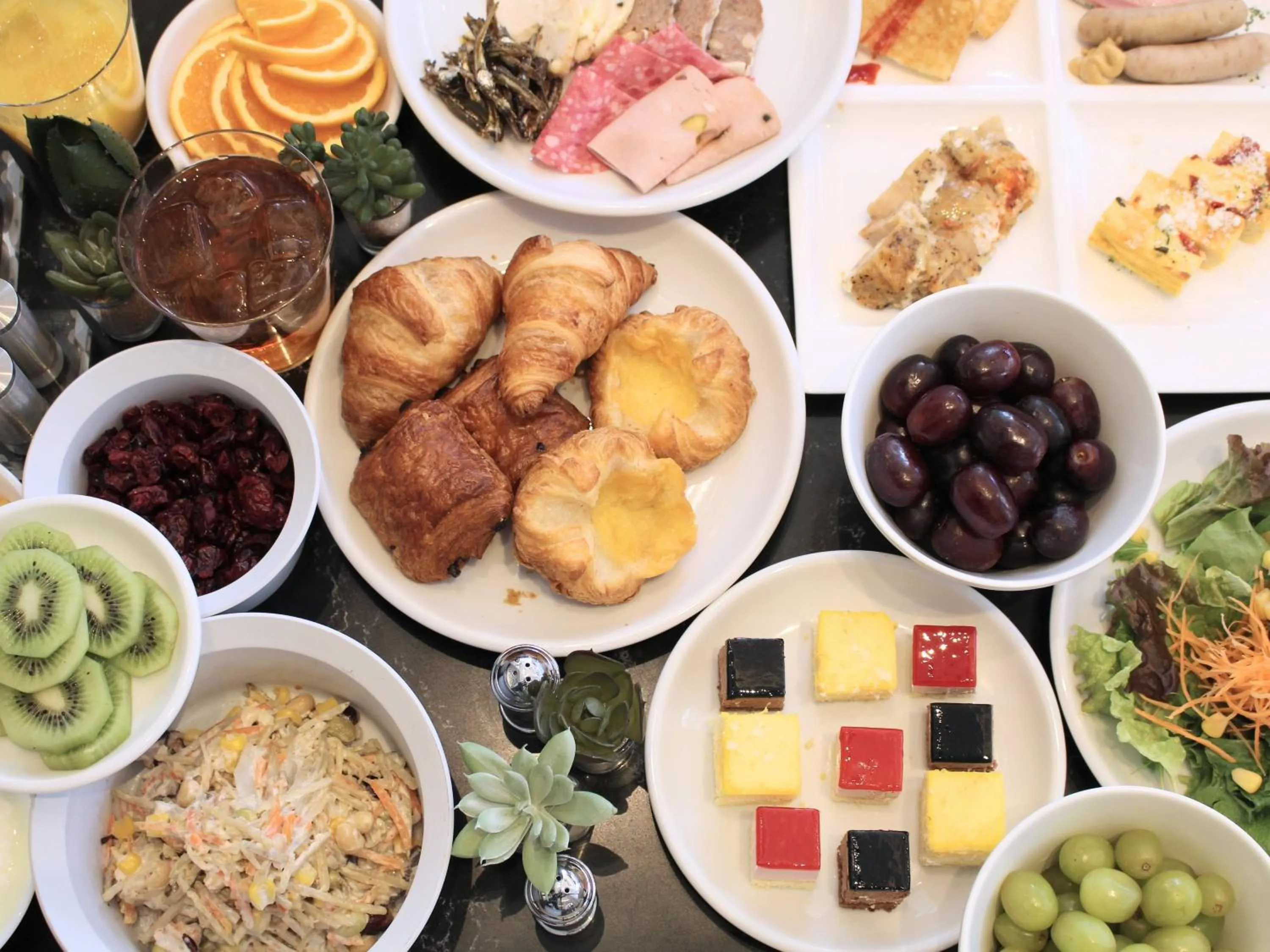 Breakfast in KOKO HOTEL Premier Nihonbashi Hamacho