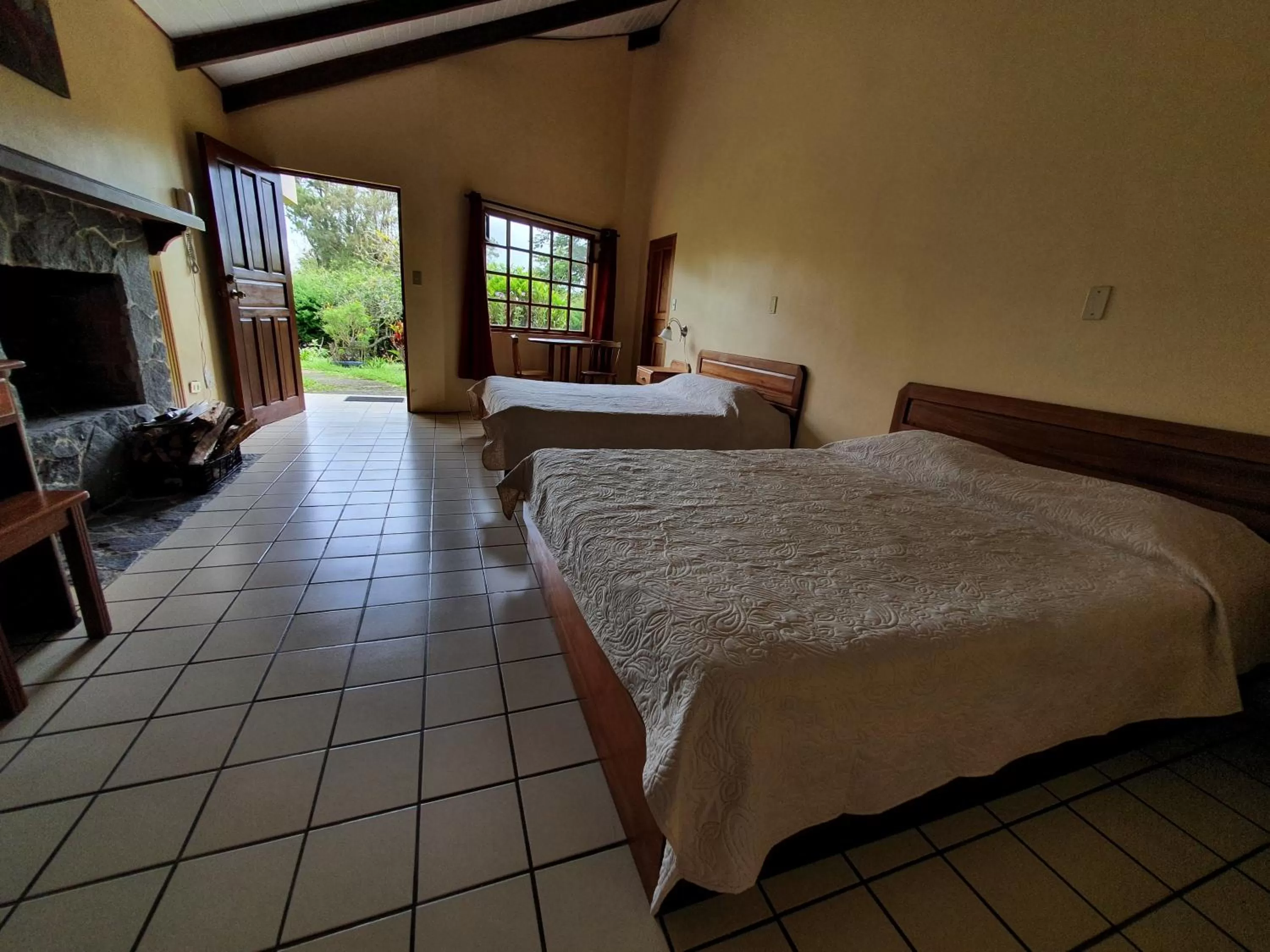 Bed in Hotel Villa Zurqui