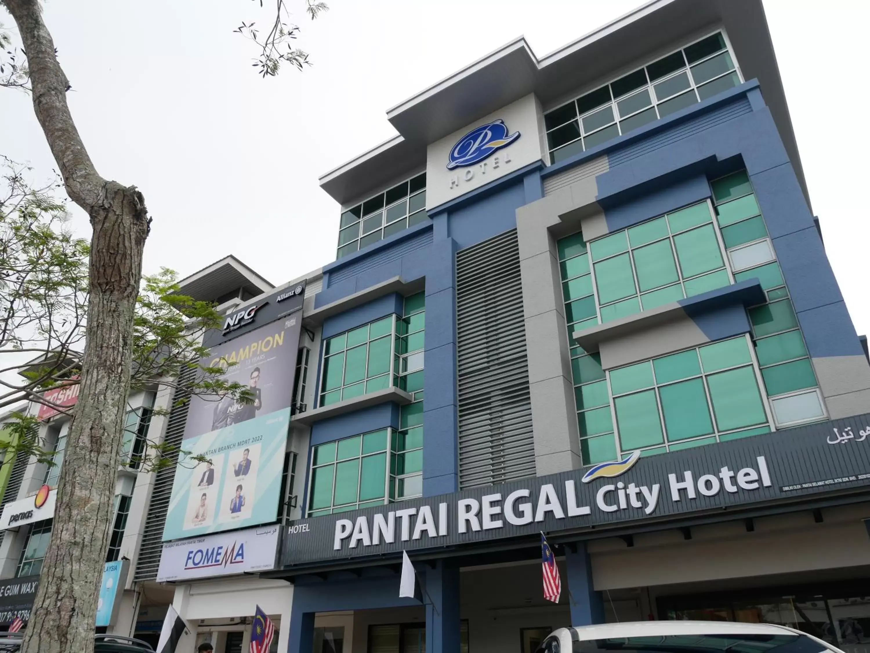 Property Building in Pantai Regal City Hotel