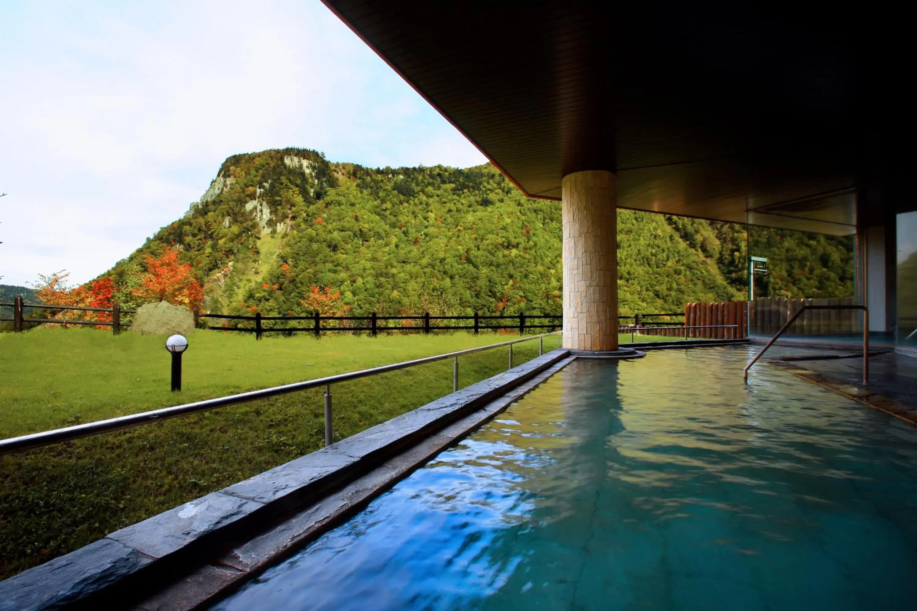 Hot Spring Bath, Swimming Pool in Hotel Taisetsu