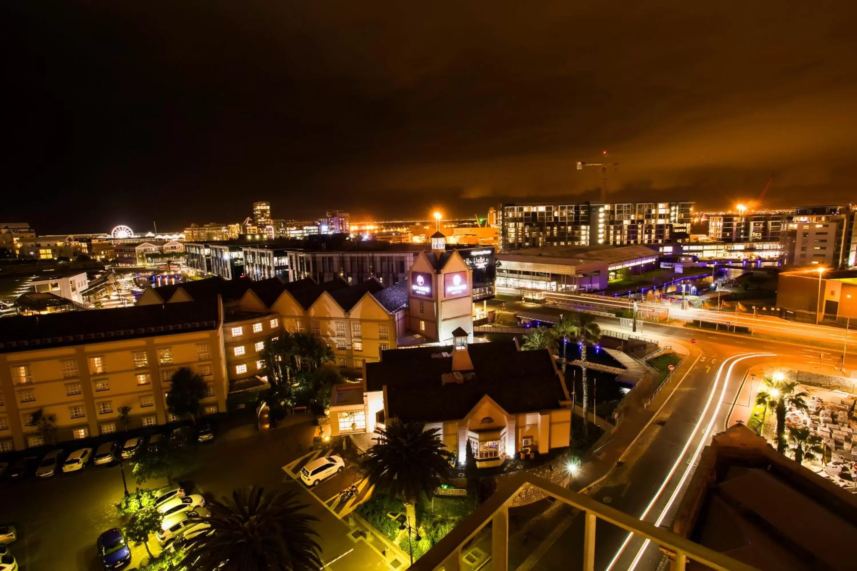 Street view in Signature Lux Hotel by ONOMO, Waterfront