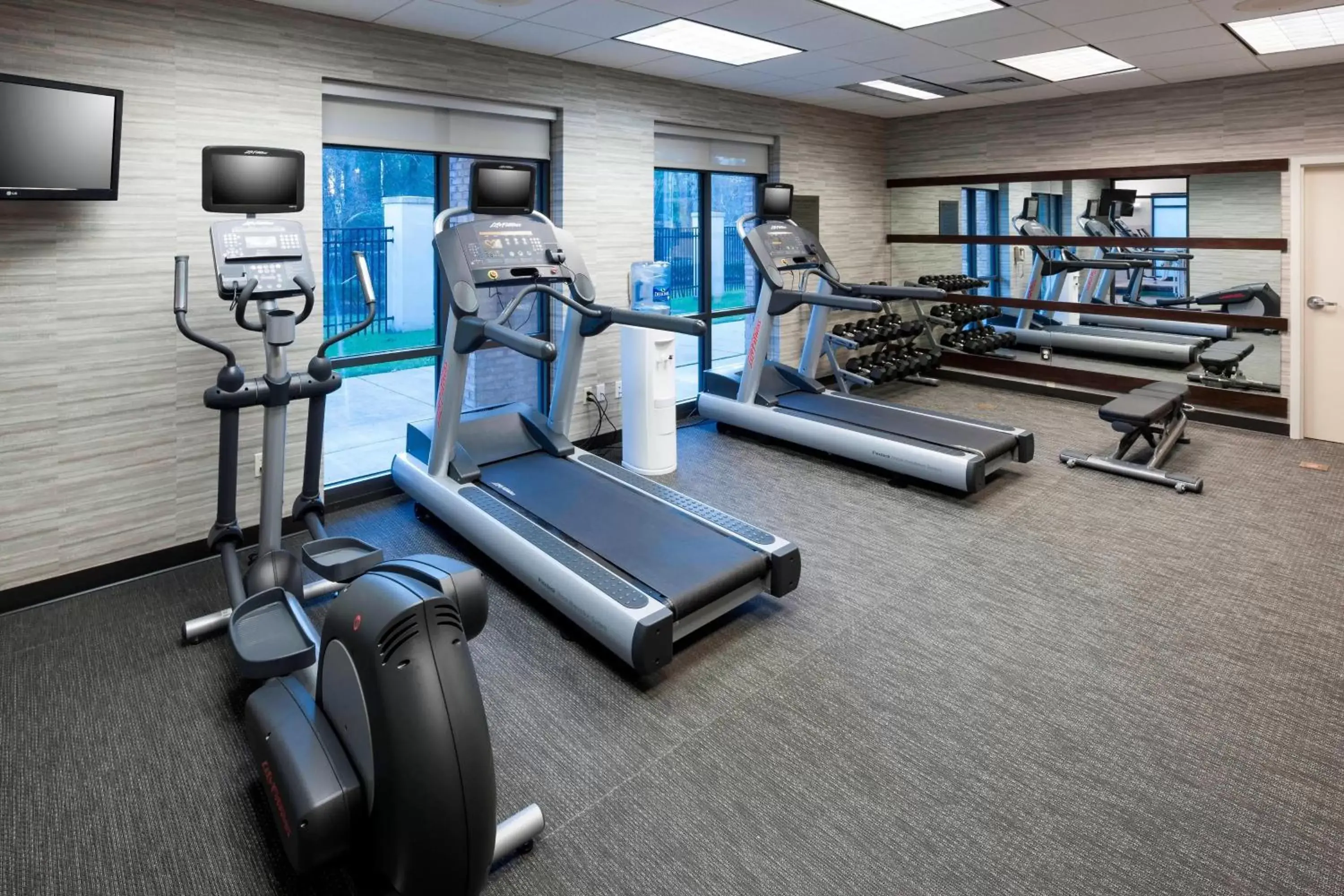 Fitness centre/facilities, Fitness Center/Facilities in Courtyard Suffolk Chesapeake
