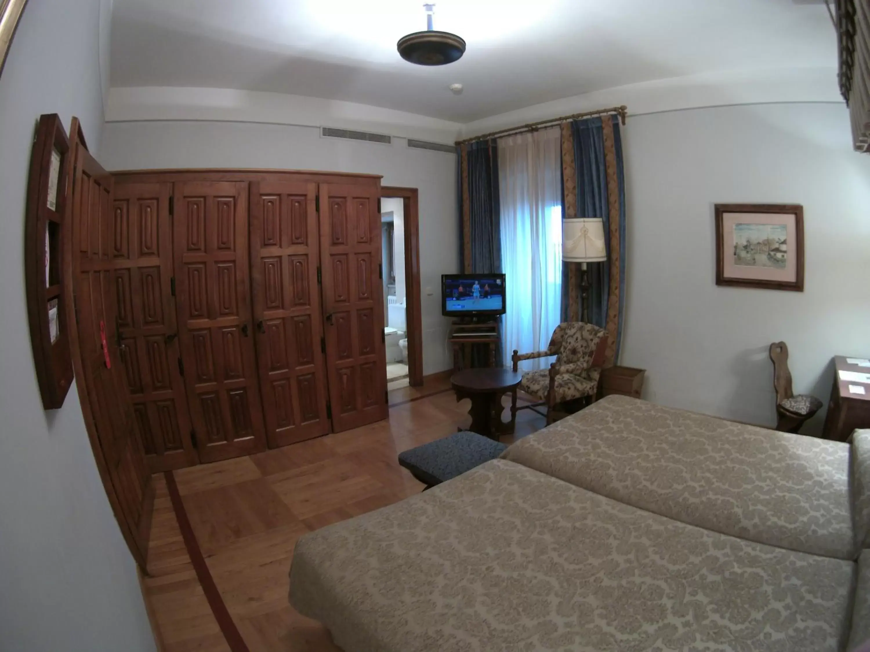 Standard Double Room in Parador de Santiago - Hostal Reis Catolicos