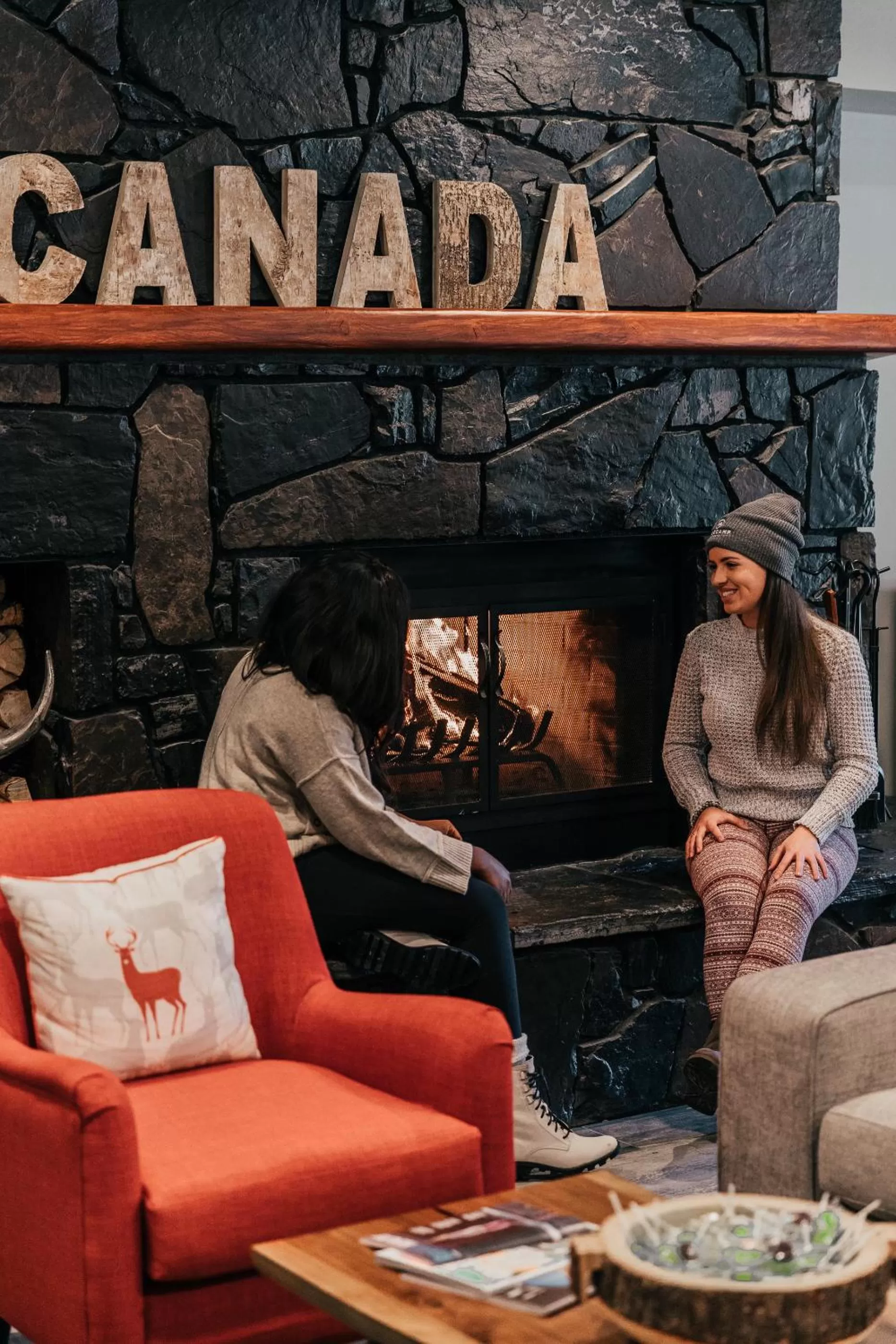 Lobby or reception in Basecamp Lodge Canmore