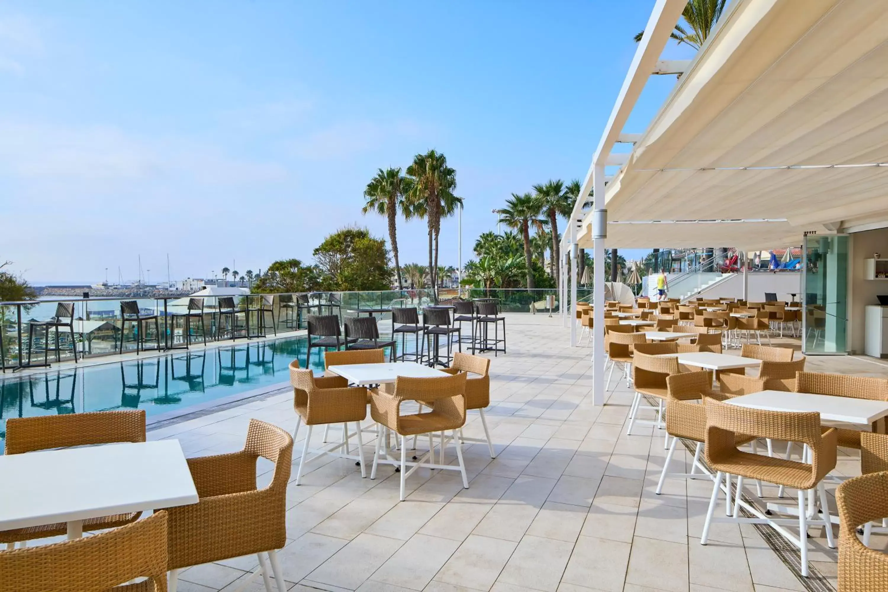 Restaurant/Places to Eat in Hotel Ocean House Costa del Sol, Affiliated by Meliá