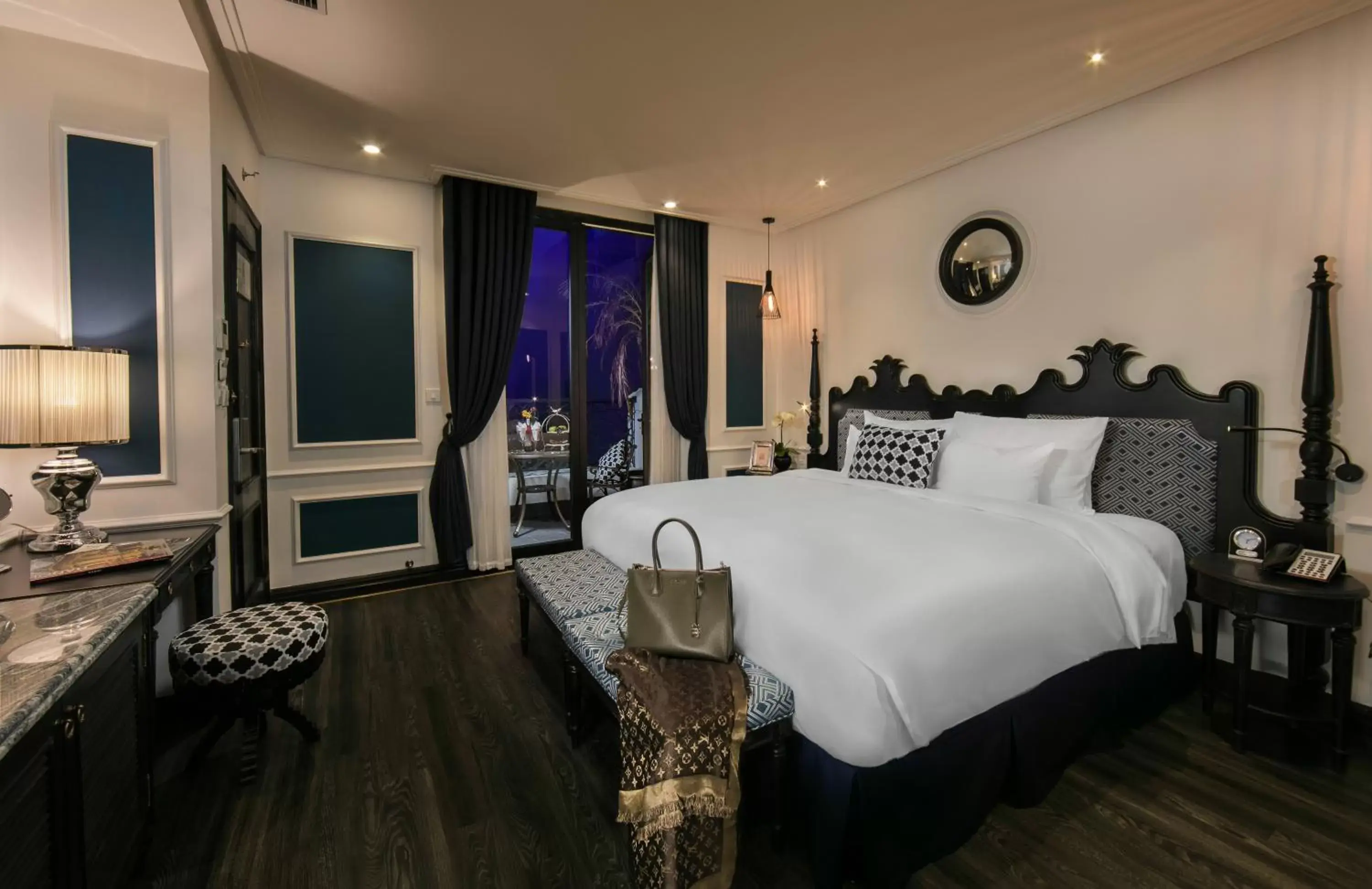 Bedroom in JM Marvel Hotel & Spa