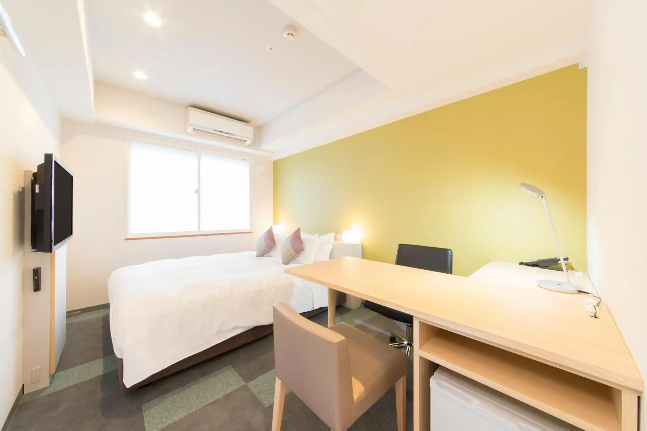 Photo of the whole room, Bed in Tokyu Stay Tsukiji