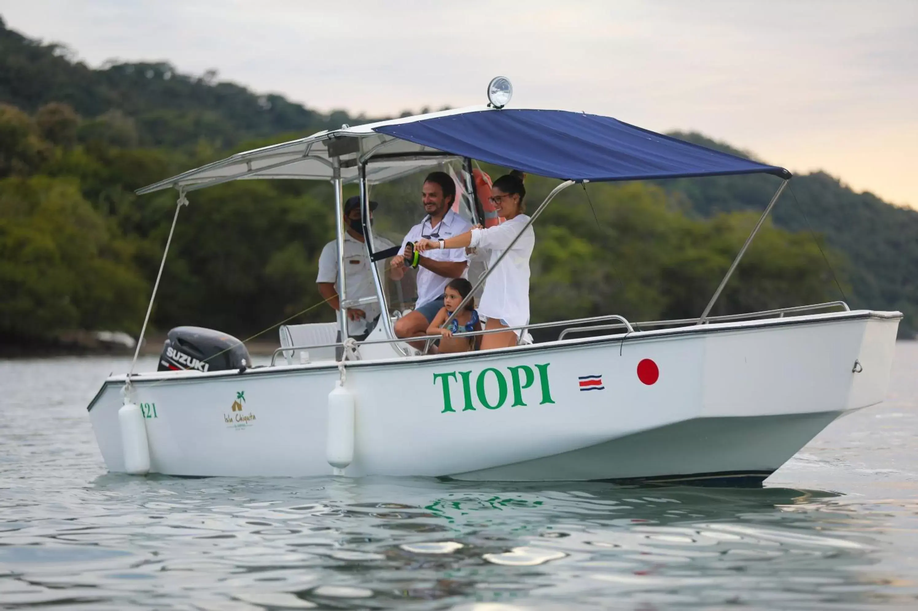 Fishing in Isla Chiquita Glamping Hotel